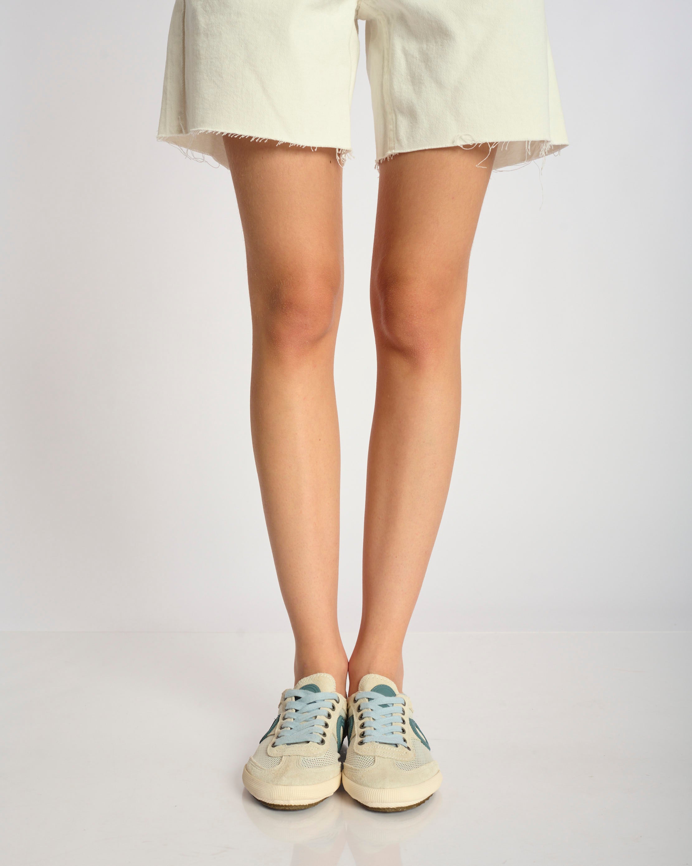 Joaneta Net-Contrail