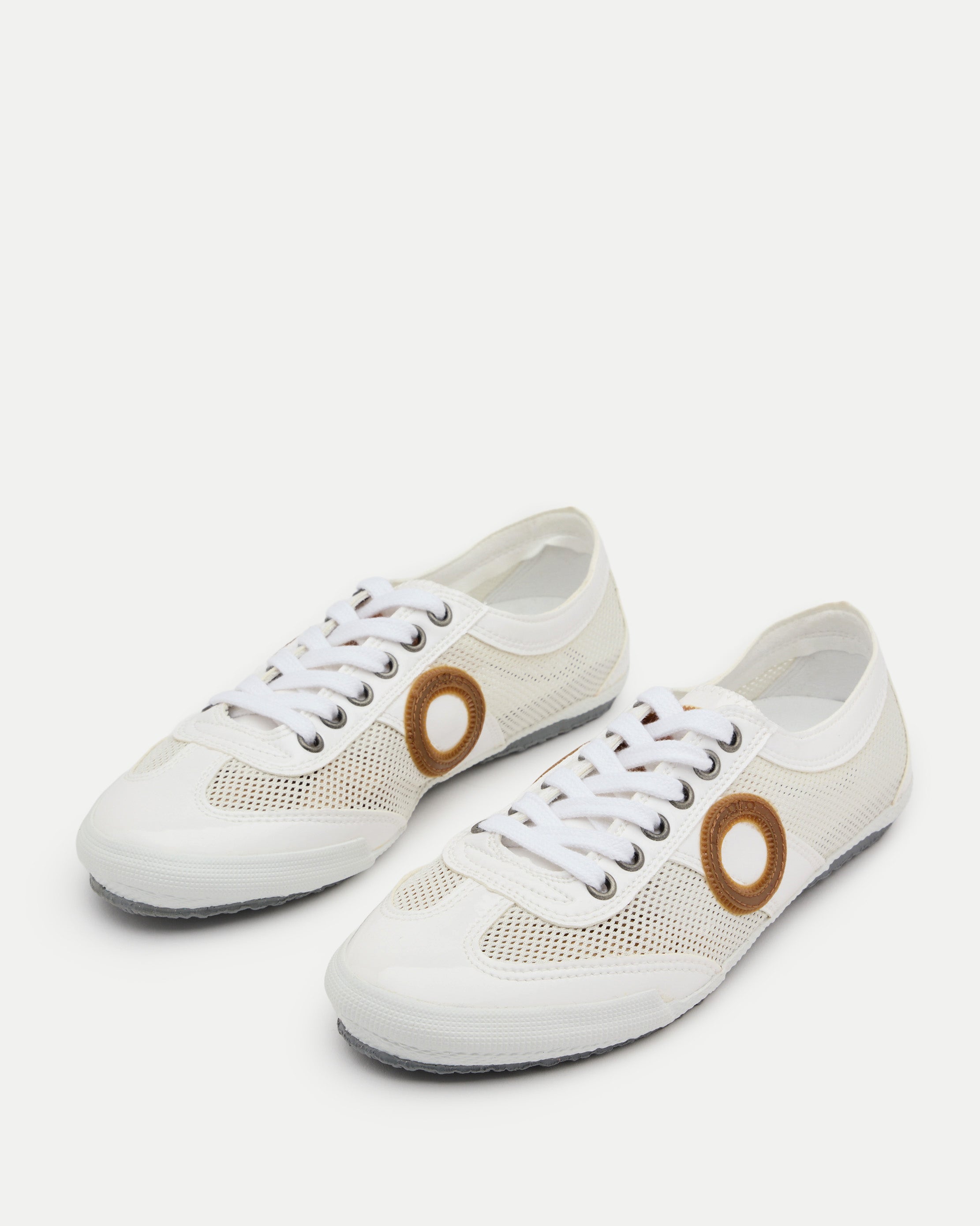 Joaneta Armonia-White