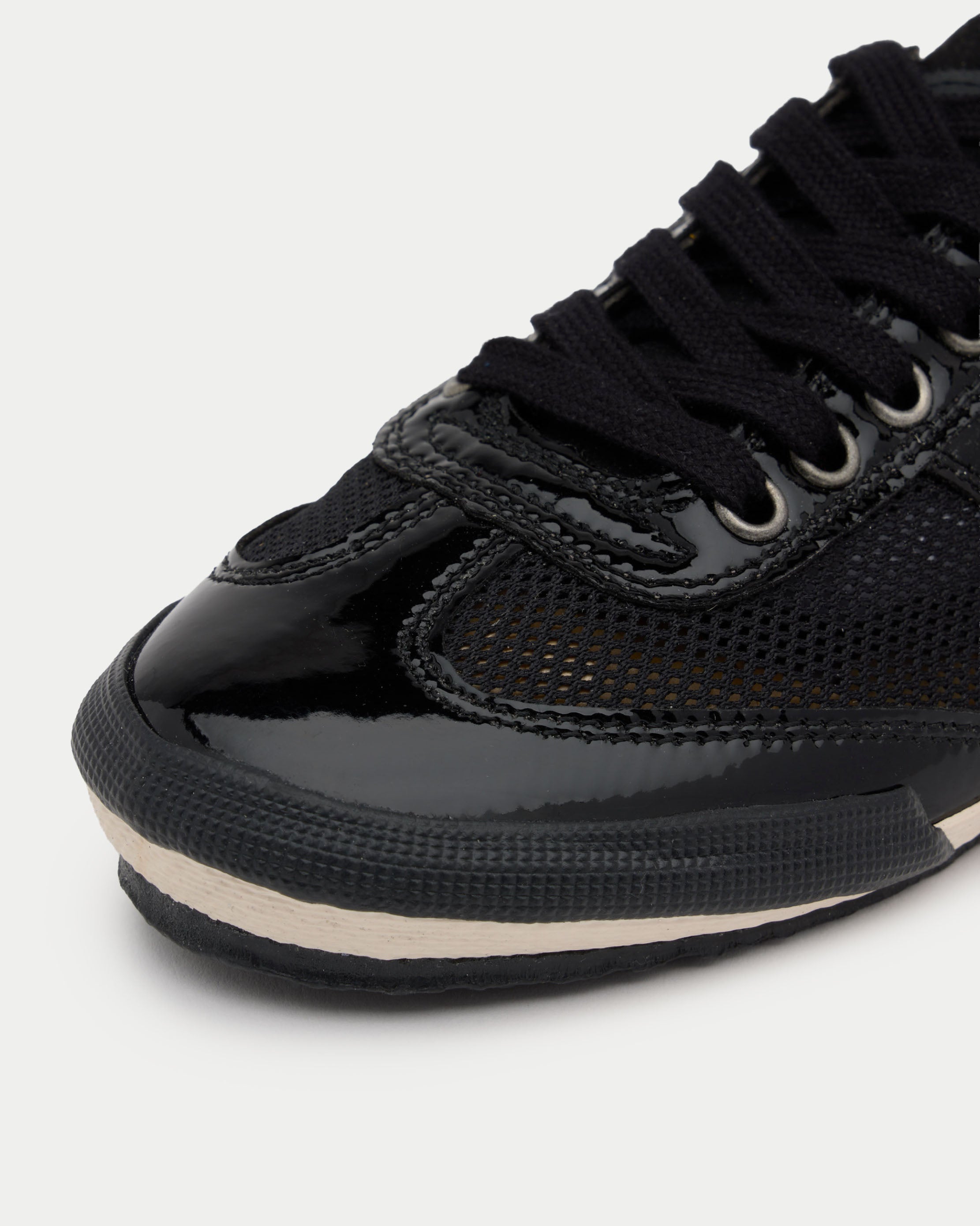 Joaneta Armonia-Black