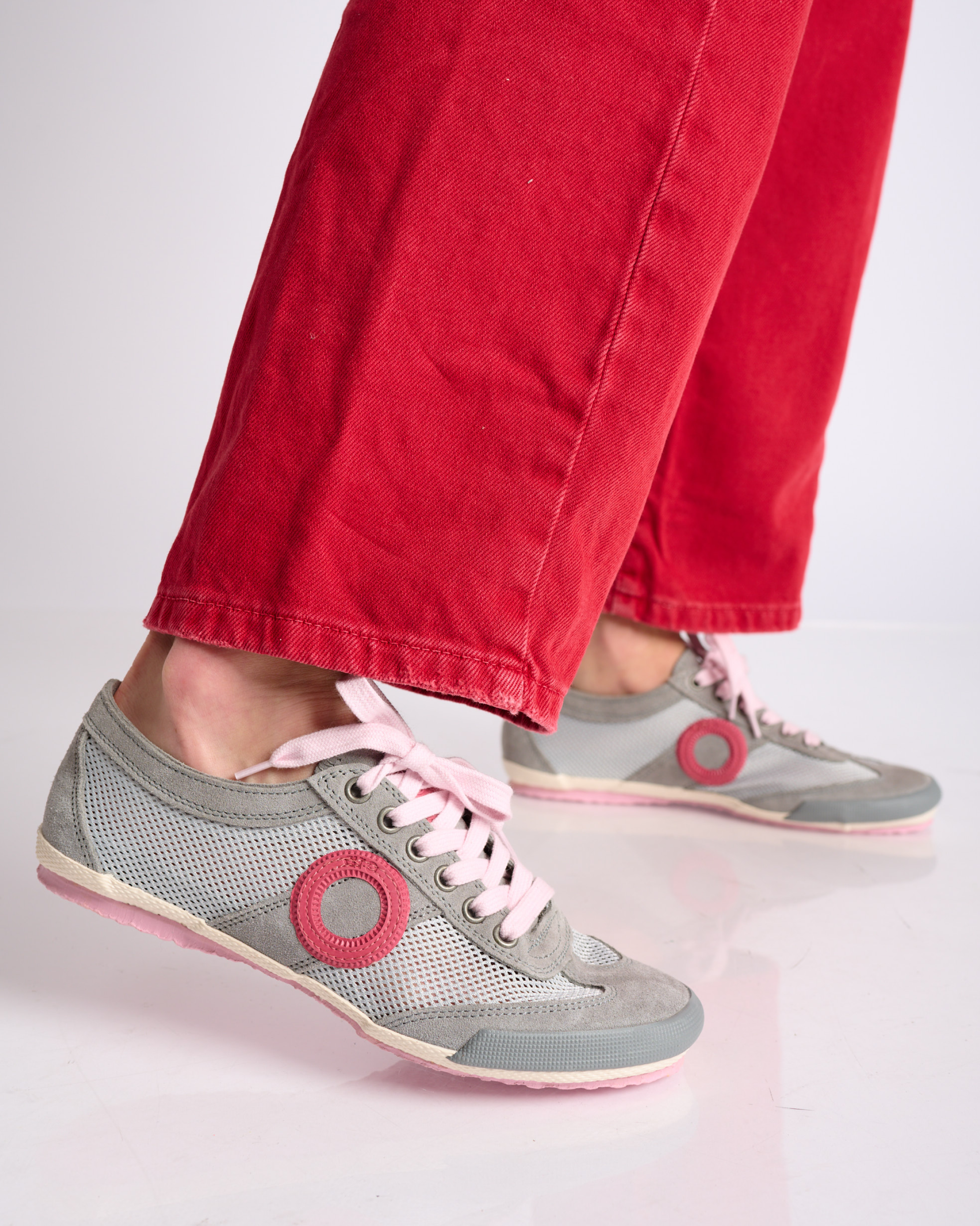 Joaneta Net-Scarlet Mist