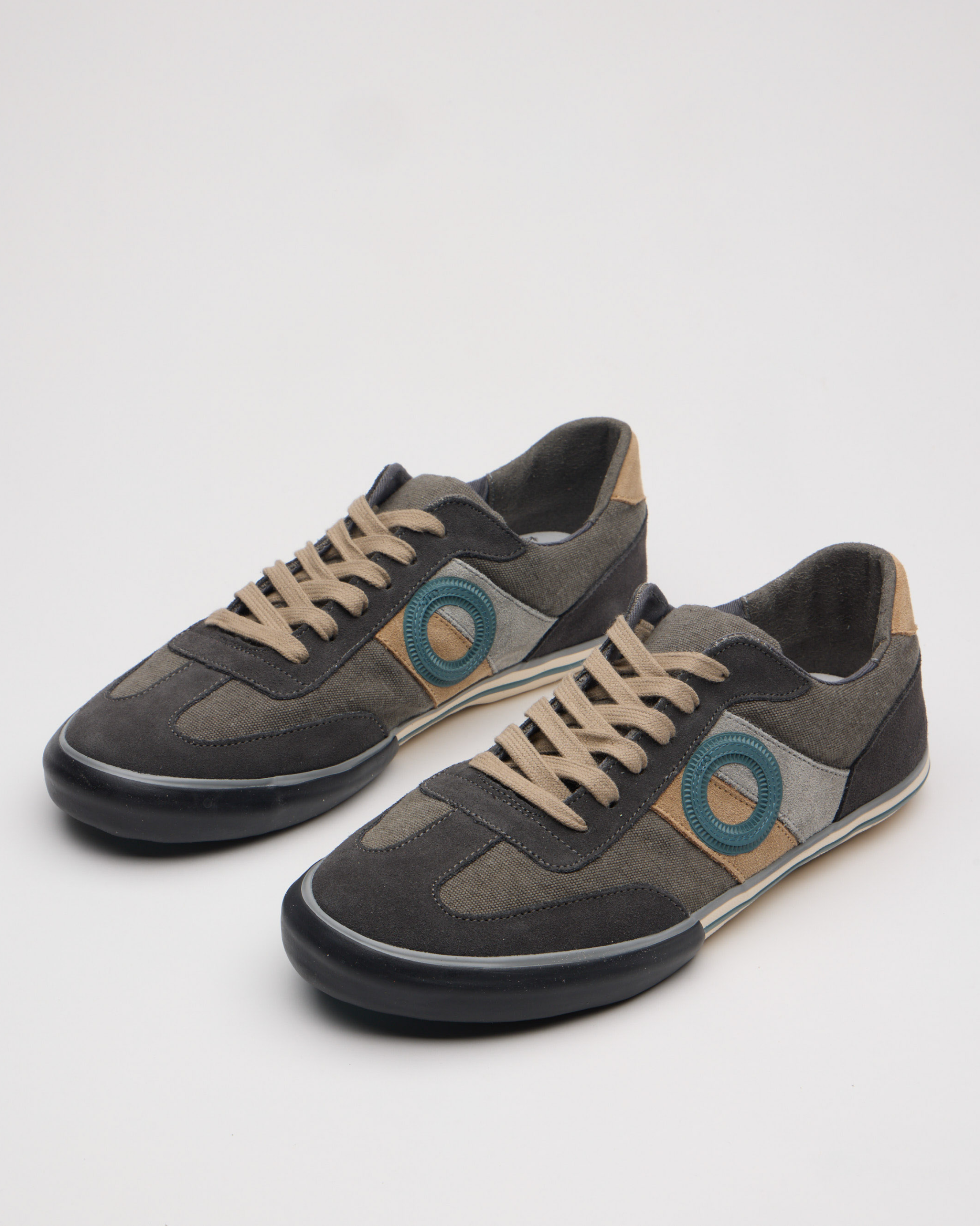 Pol Maltinto-Charcoal