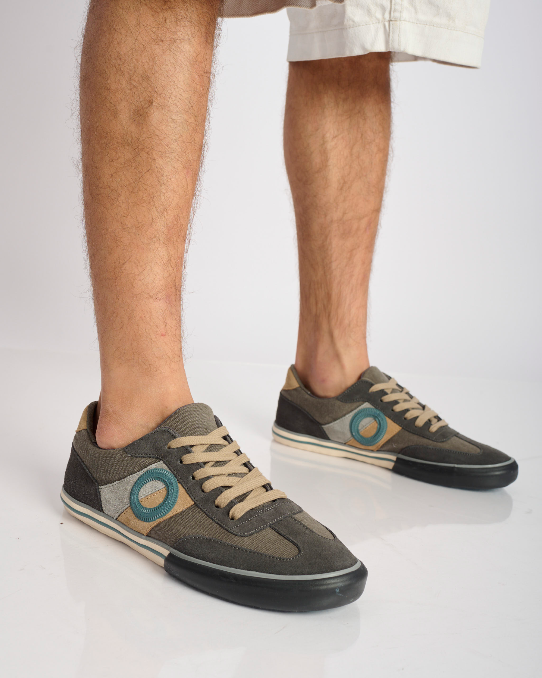 Pol Maltinto-Charcoal