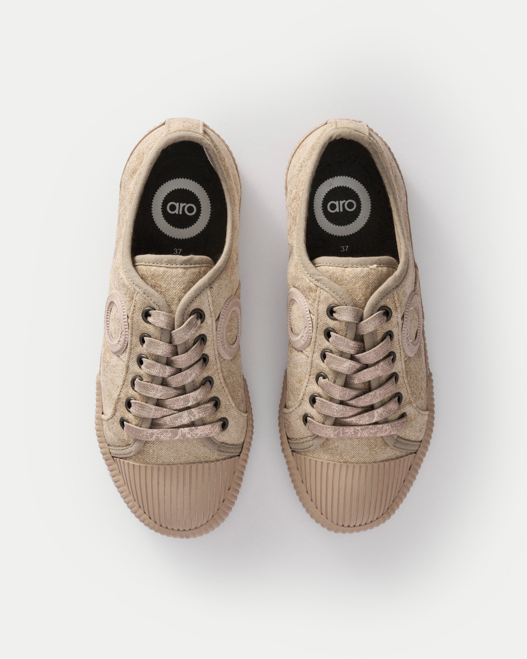 Charlie Munia-Beige
