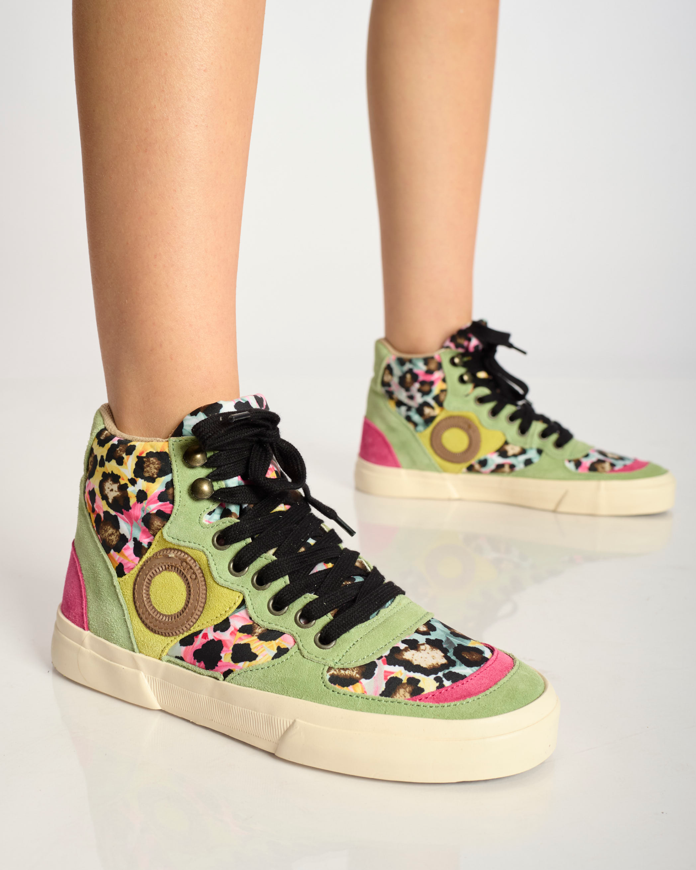 Emma Alba-Multicolor