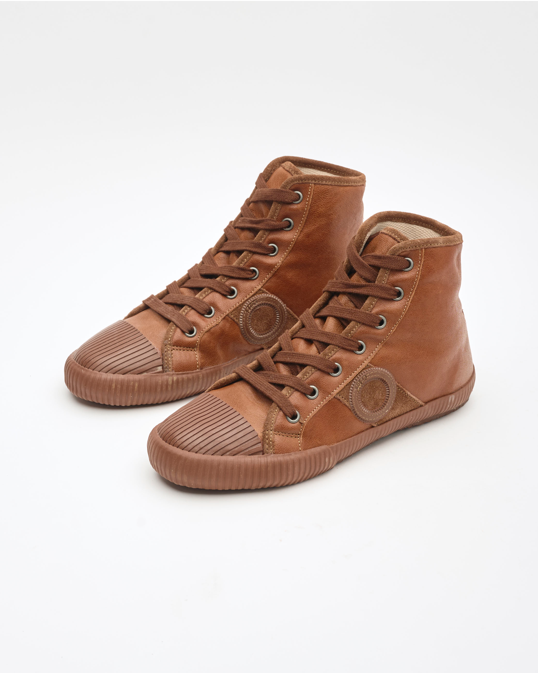 Charlie Old iron-Saddle