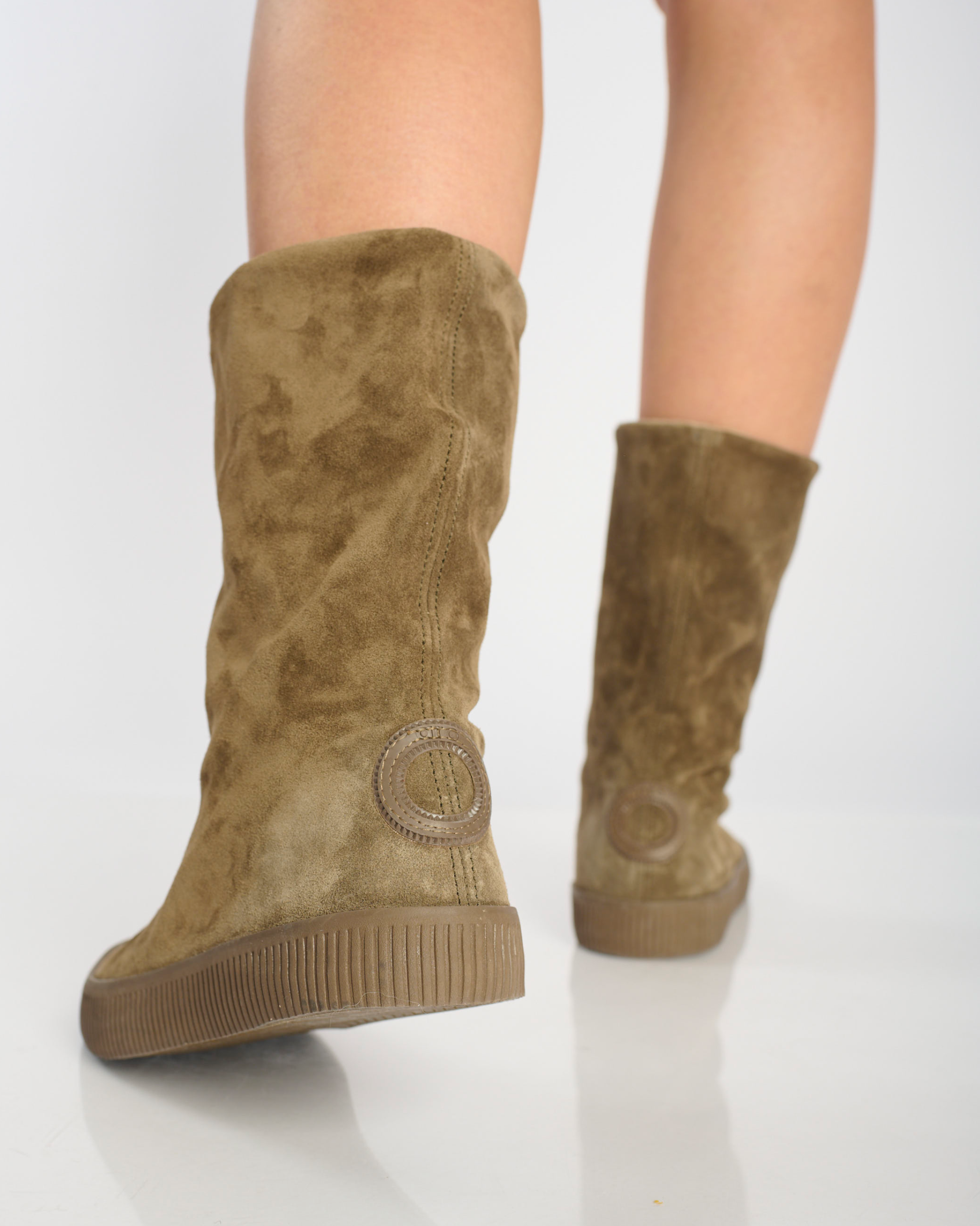 Noelle H Suede-Taupe