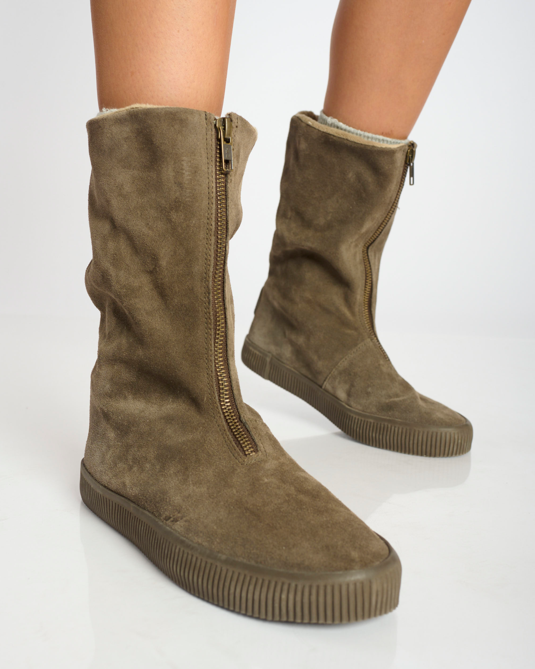 Noelle H Suede-Choco