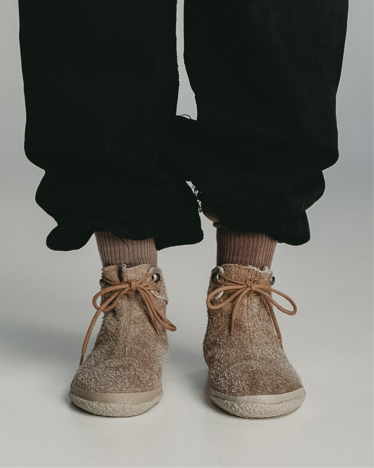Willy M Loden-Beige