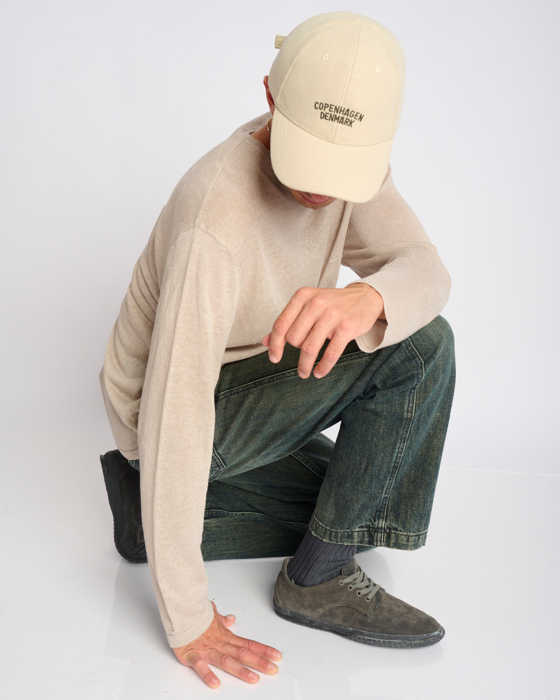 Willy L Suede-Charcoal