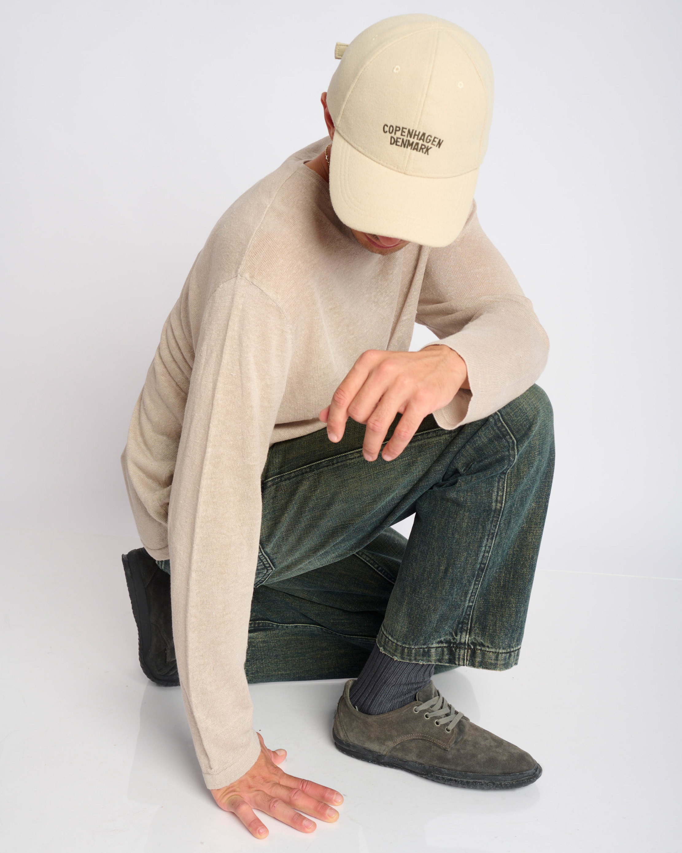 Willy L Suede-Charcoal