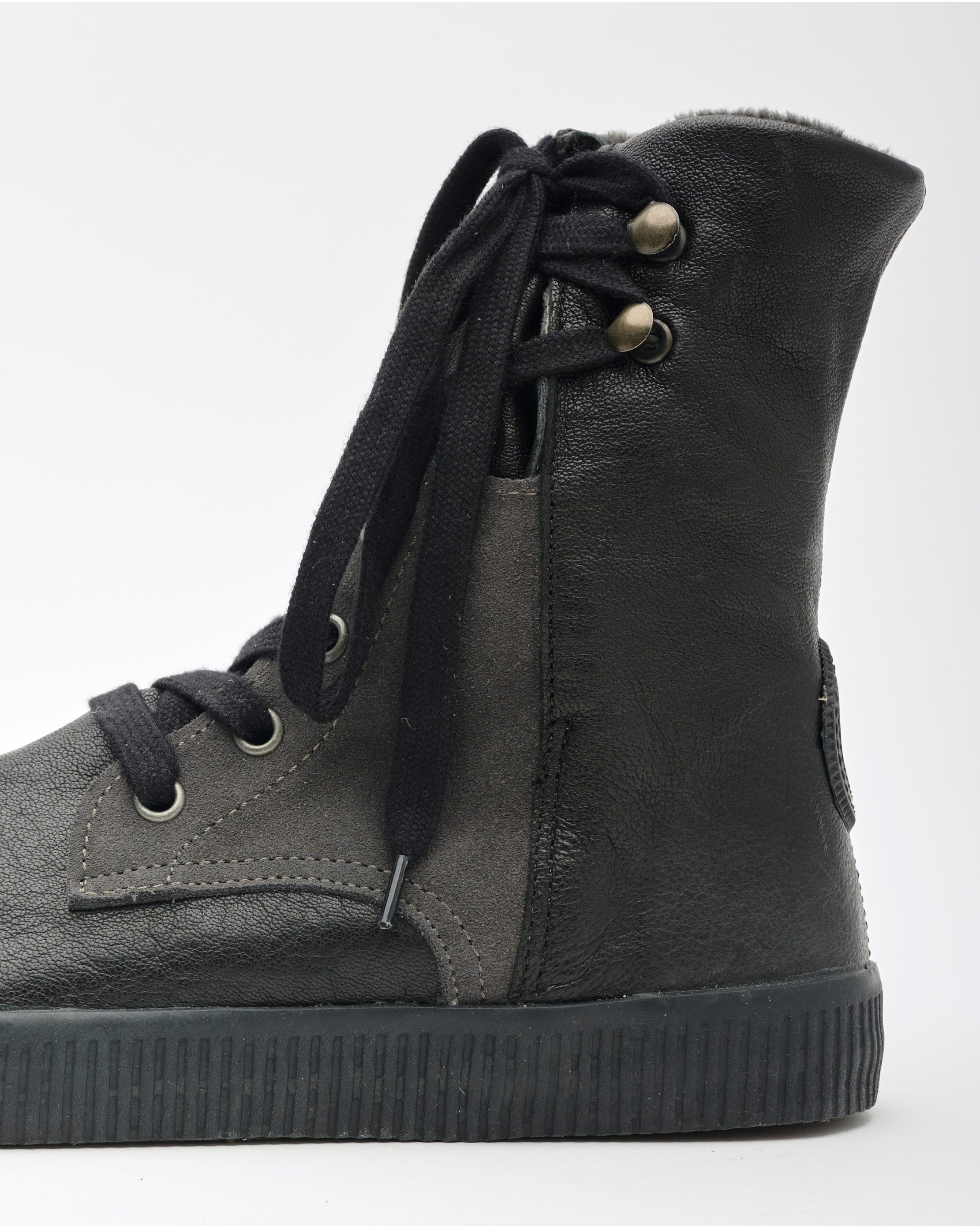 Noelle Old iron-Black