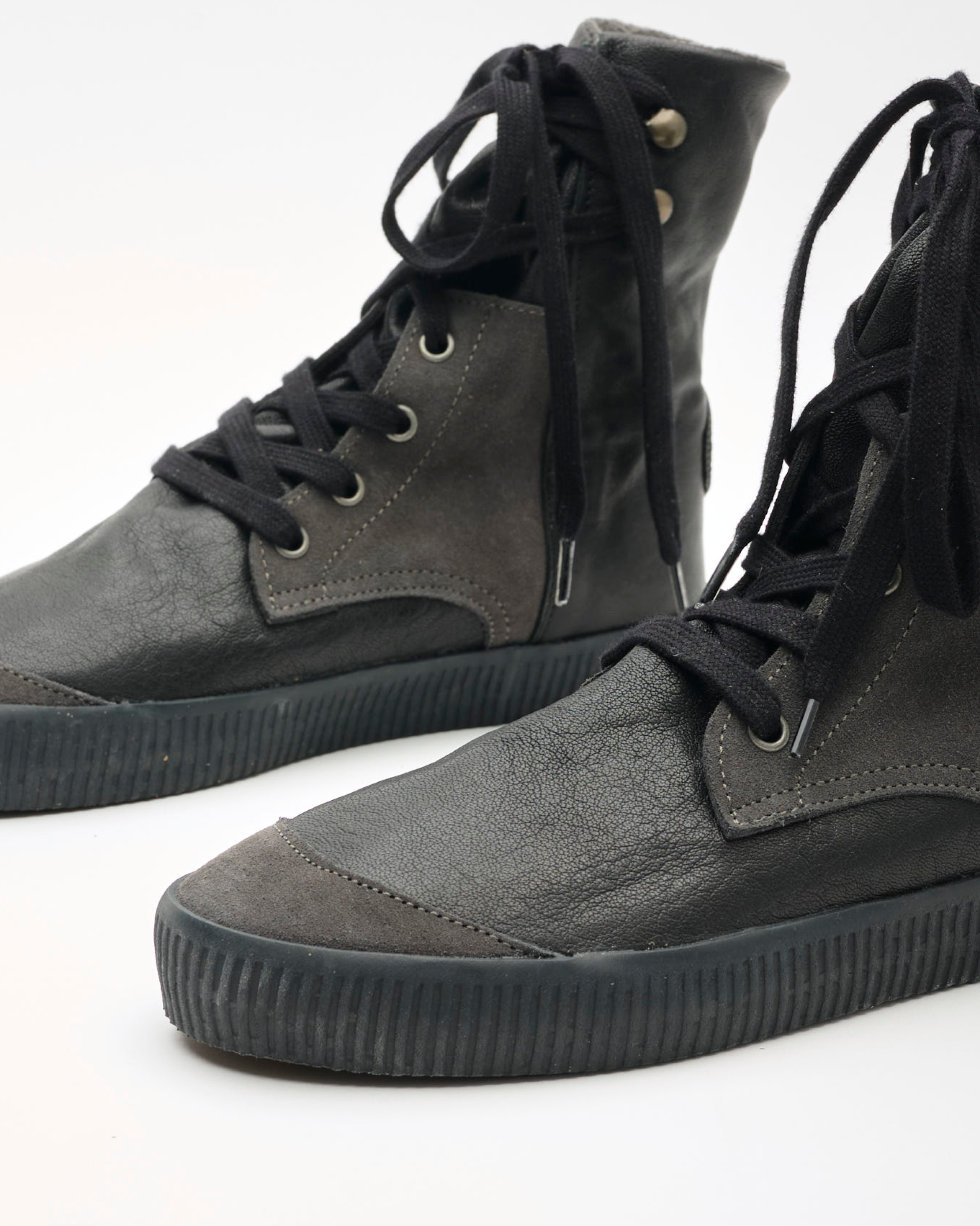 Noelle Old iron-Black