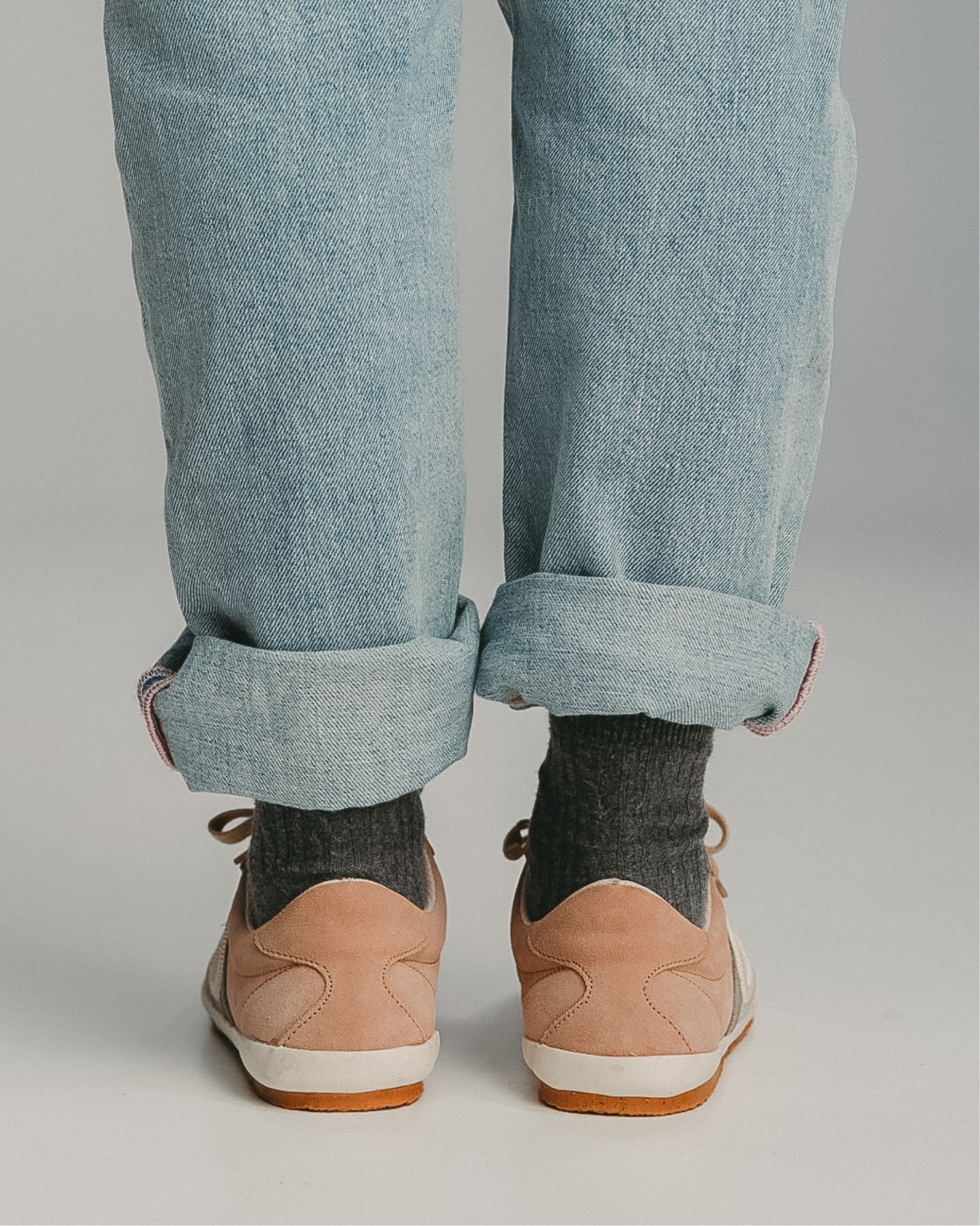 Ray Suede-Apricot