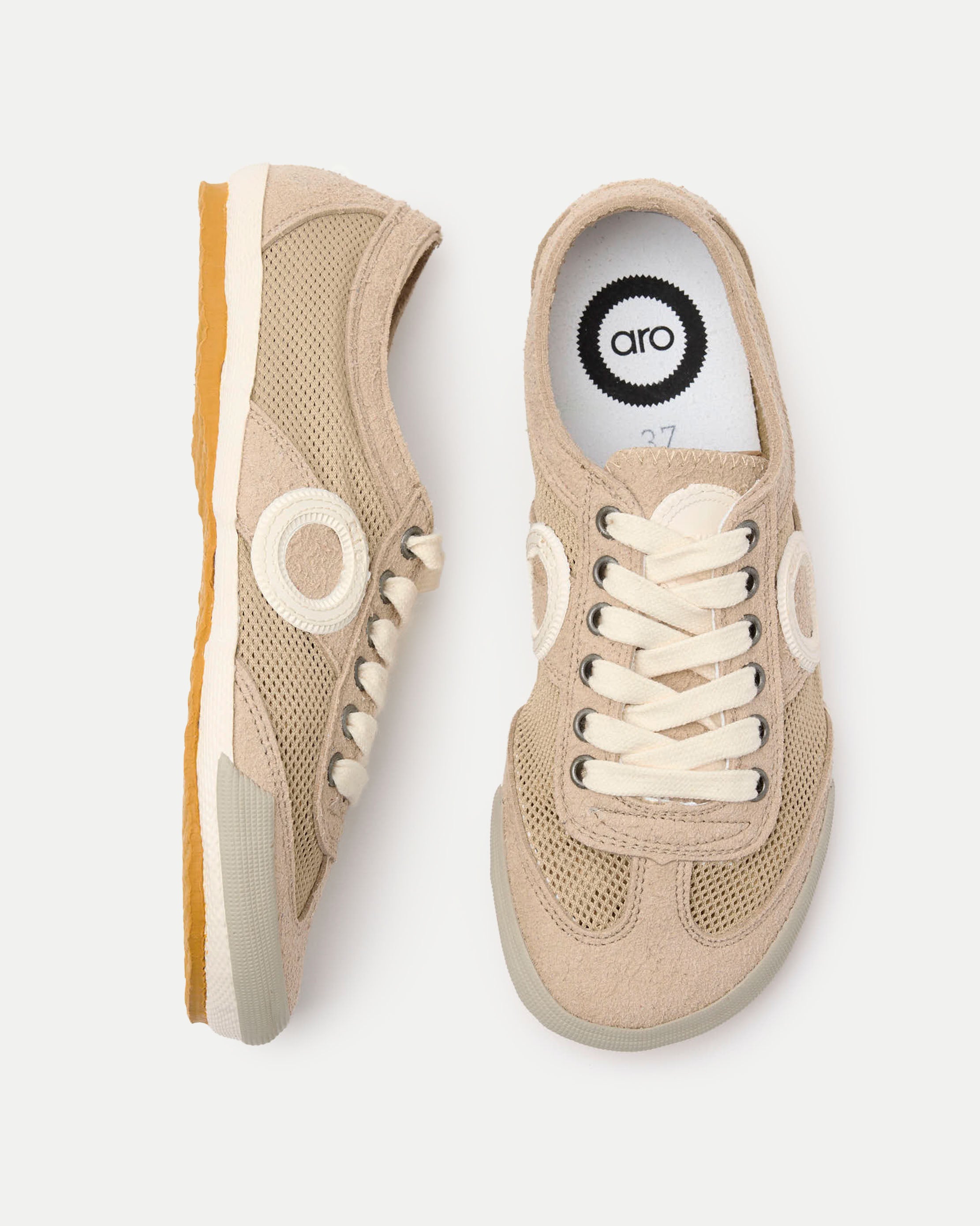 Joaneta Barefoot Krust-Hazelnut