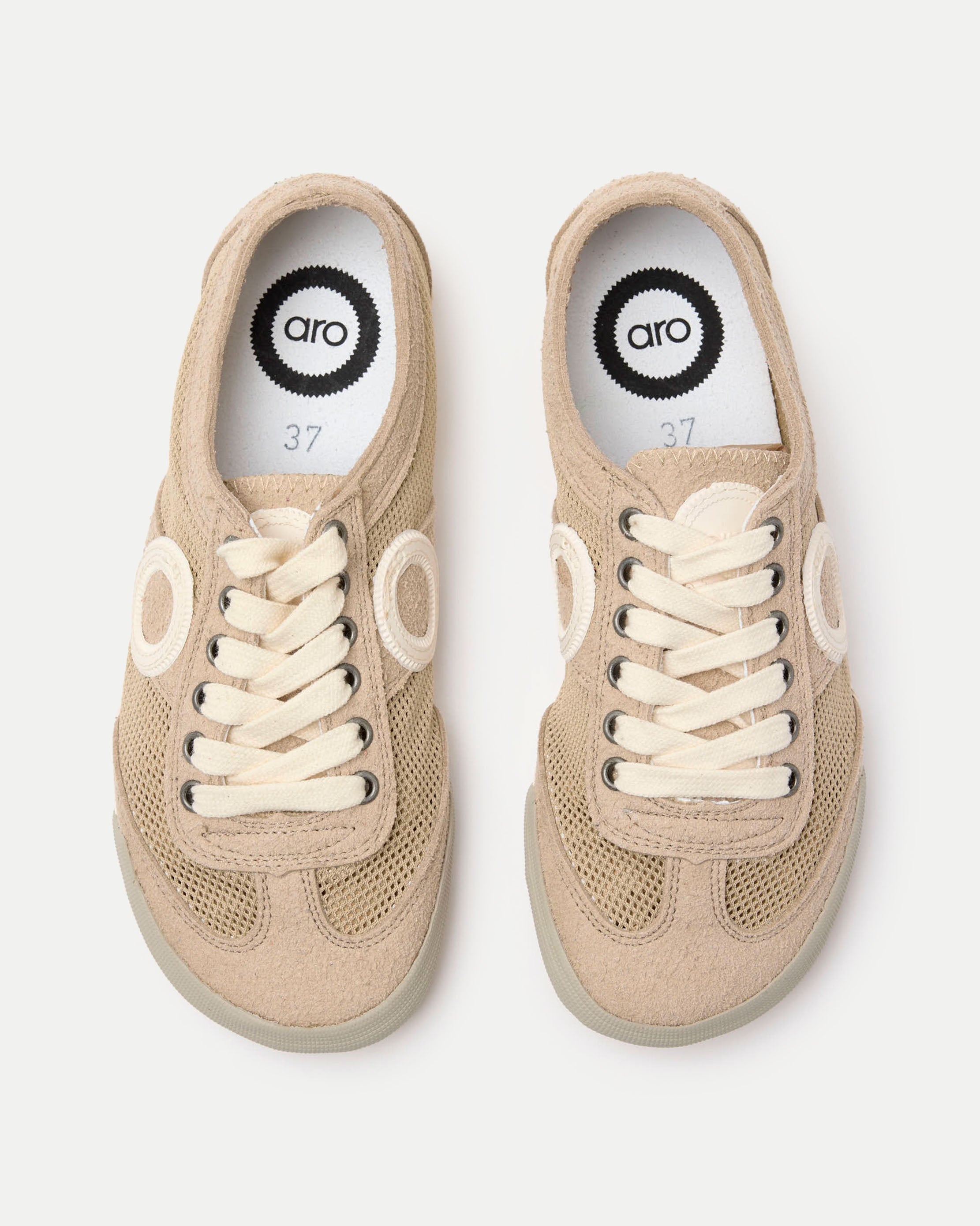 Joaneta Barefoot Krust-Hazelnut