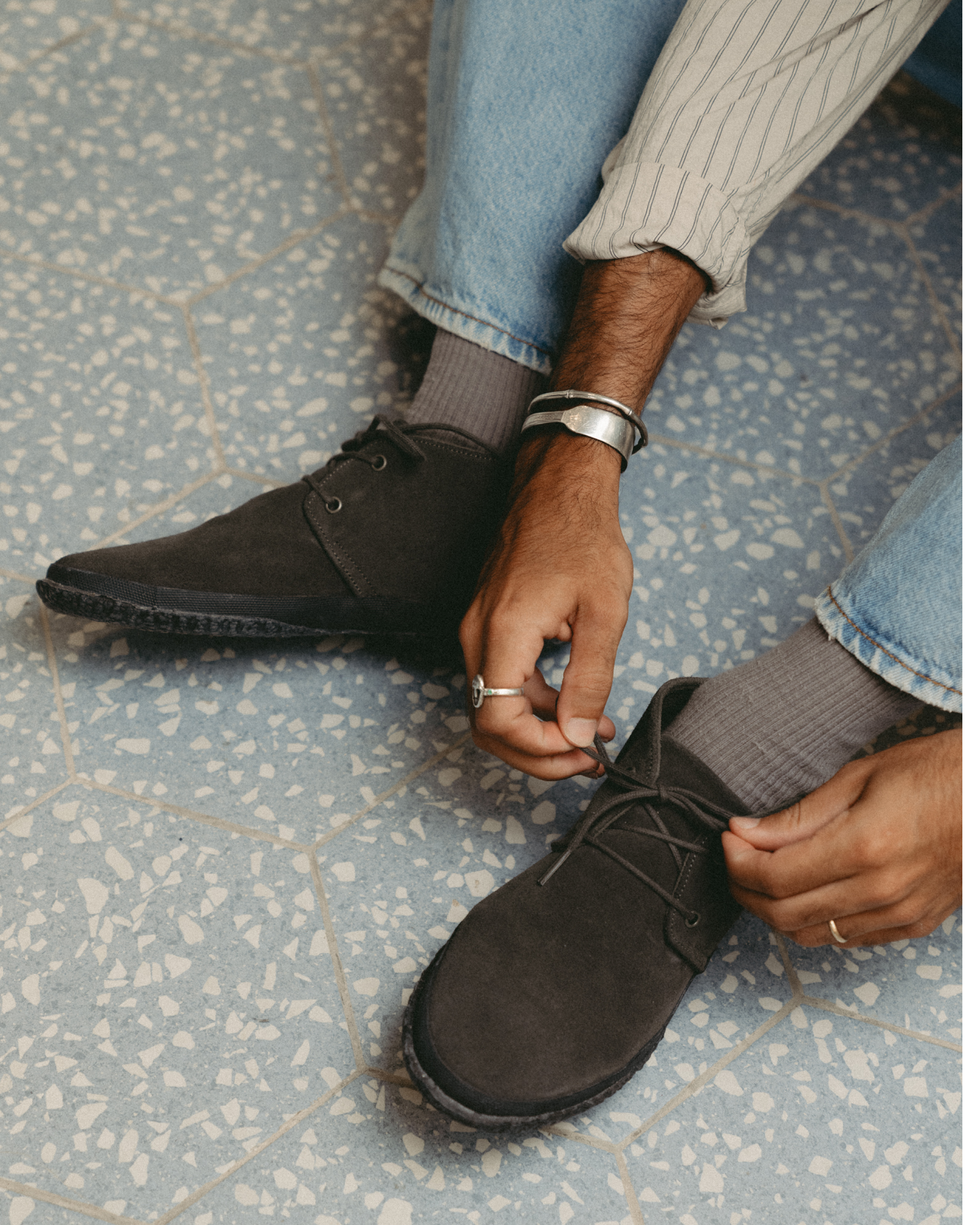 Willy N Suede-Charcoal