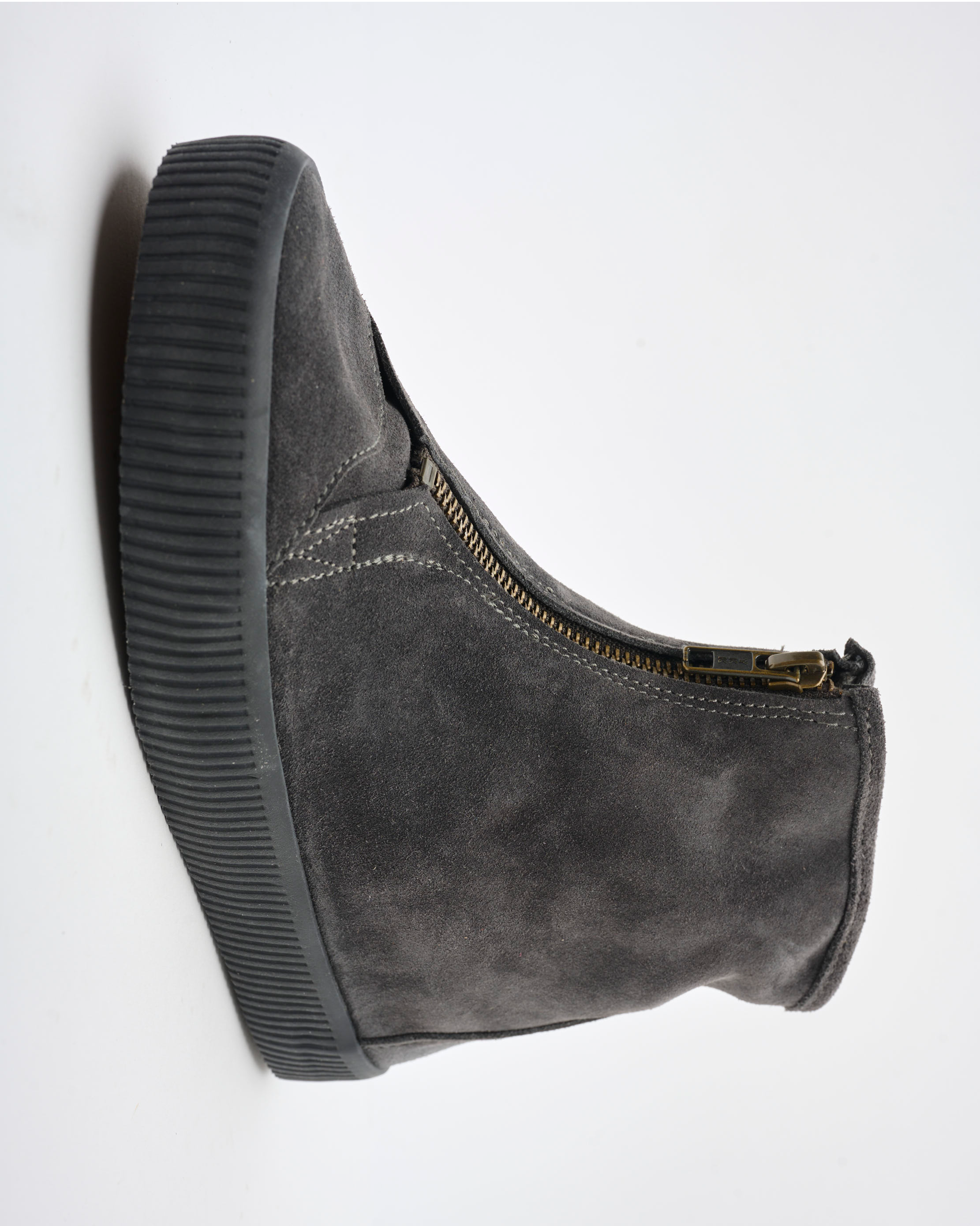 Noelle S Suede-Charcoal