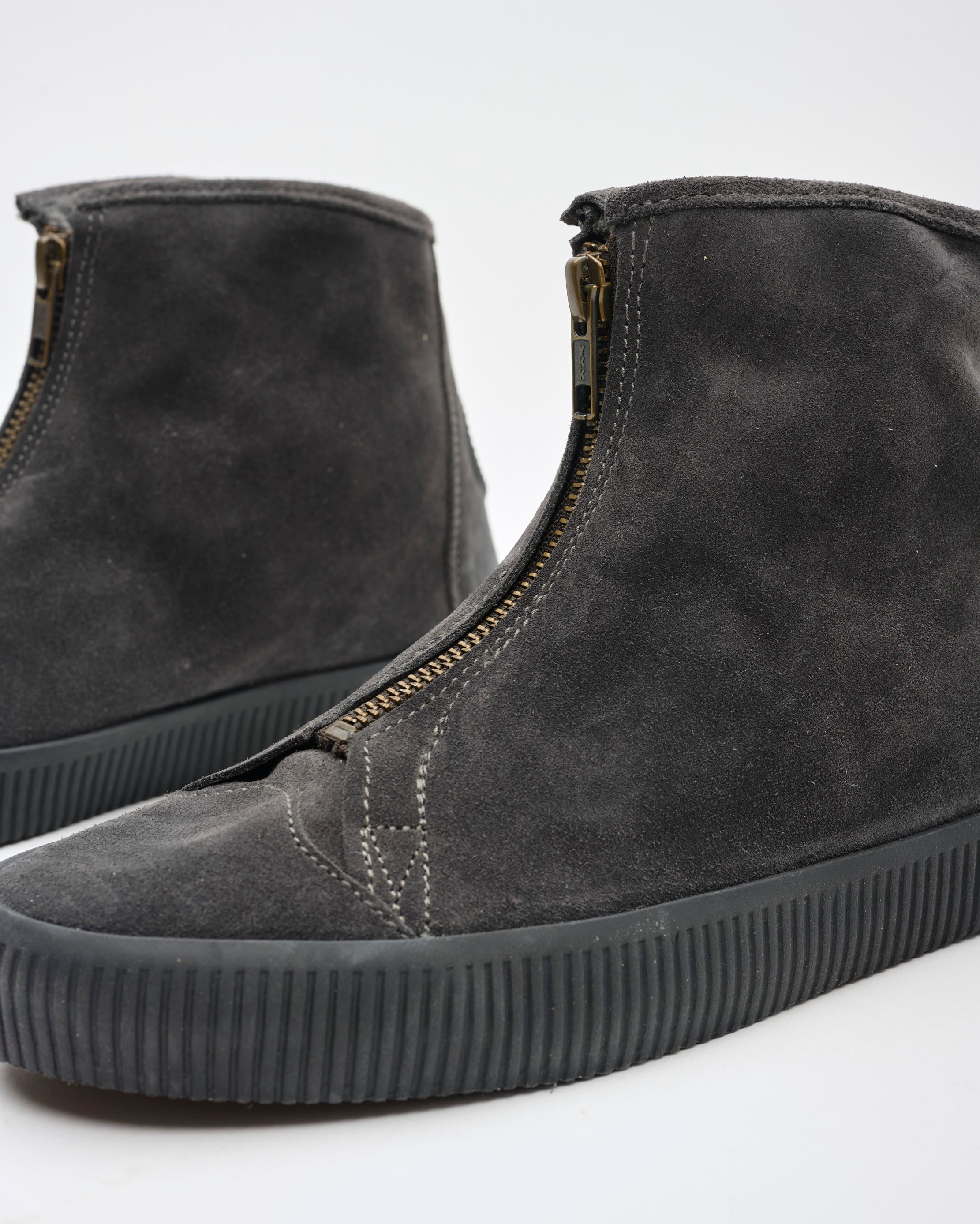 Noelle S Suede-Charcoal