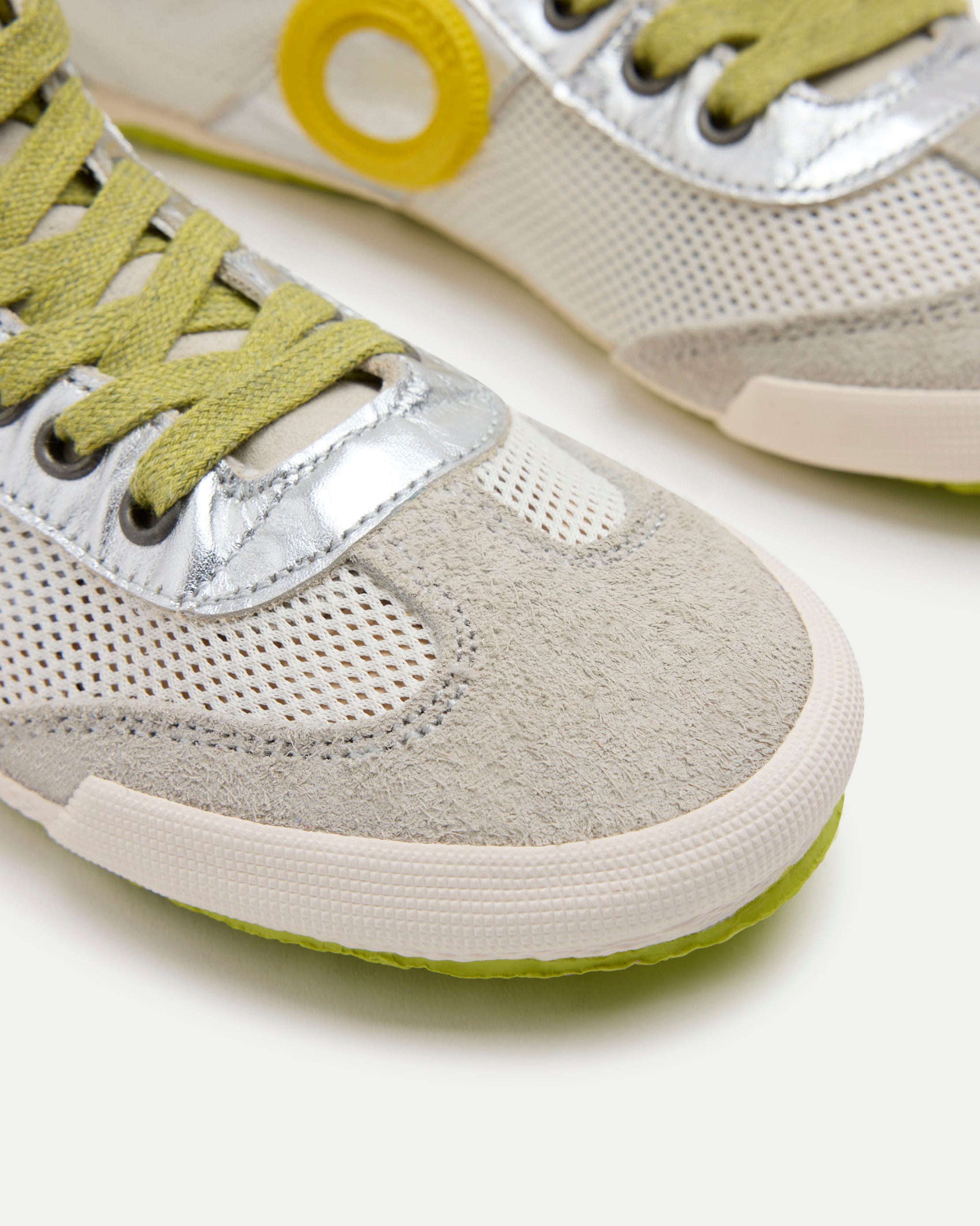 Joaneta H Capri-Grey