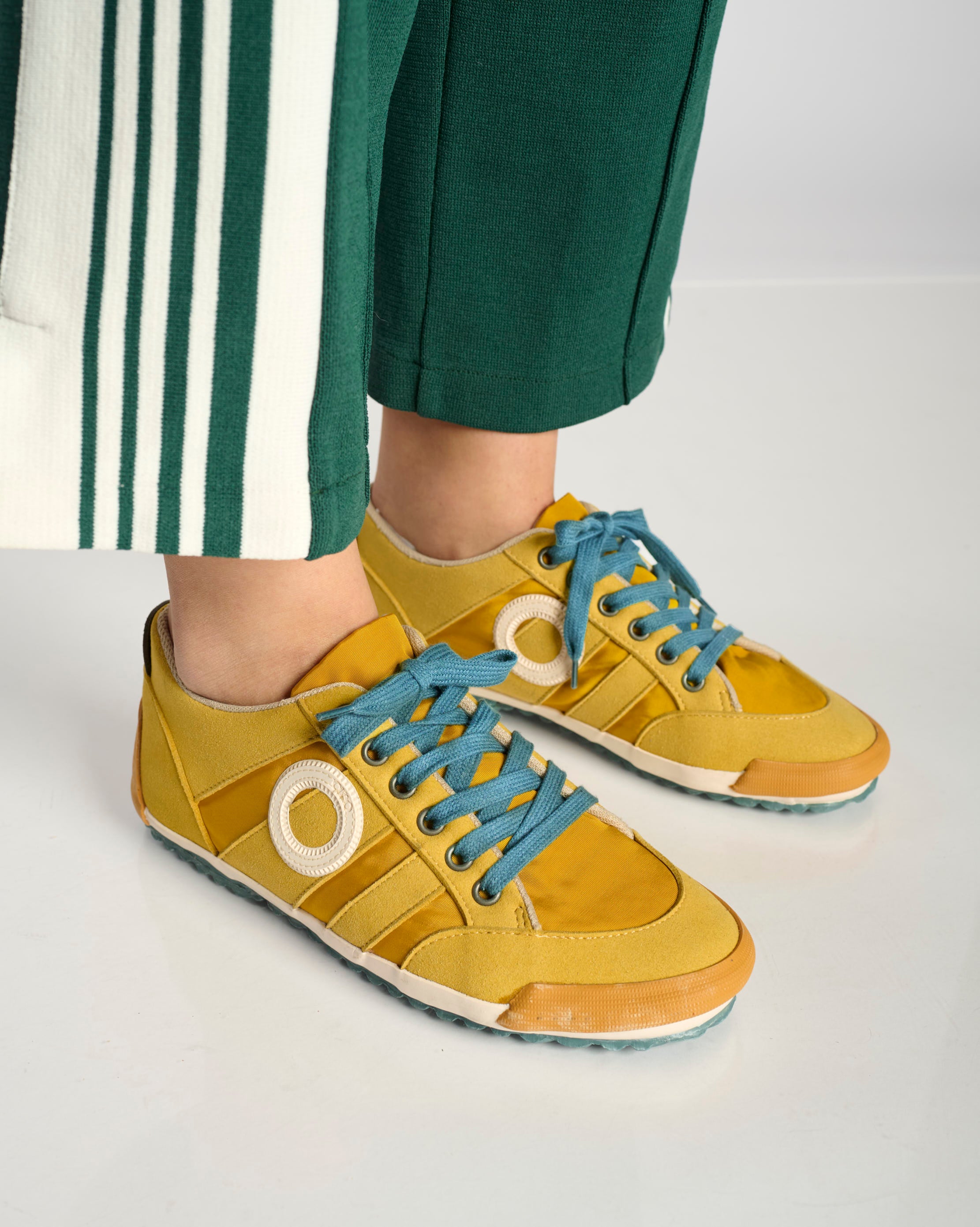 Ido Wolverin vegan-Saffron