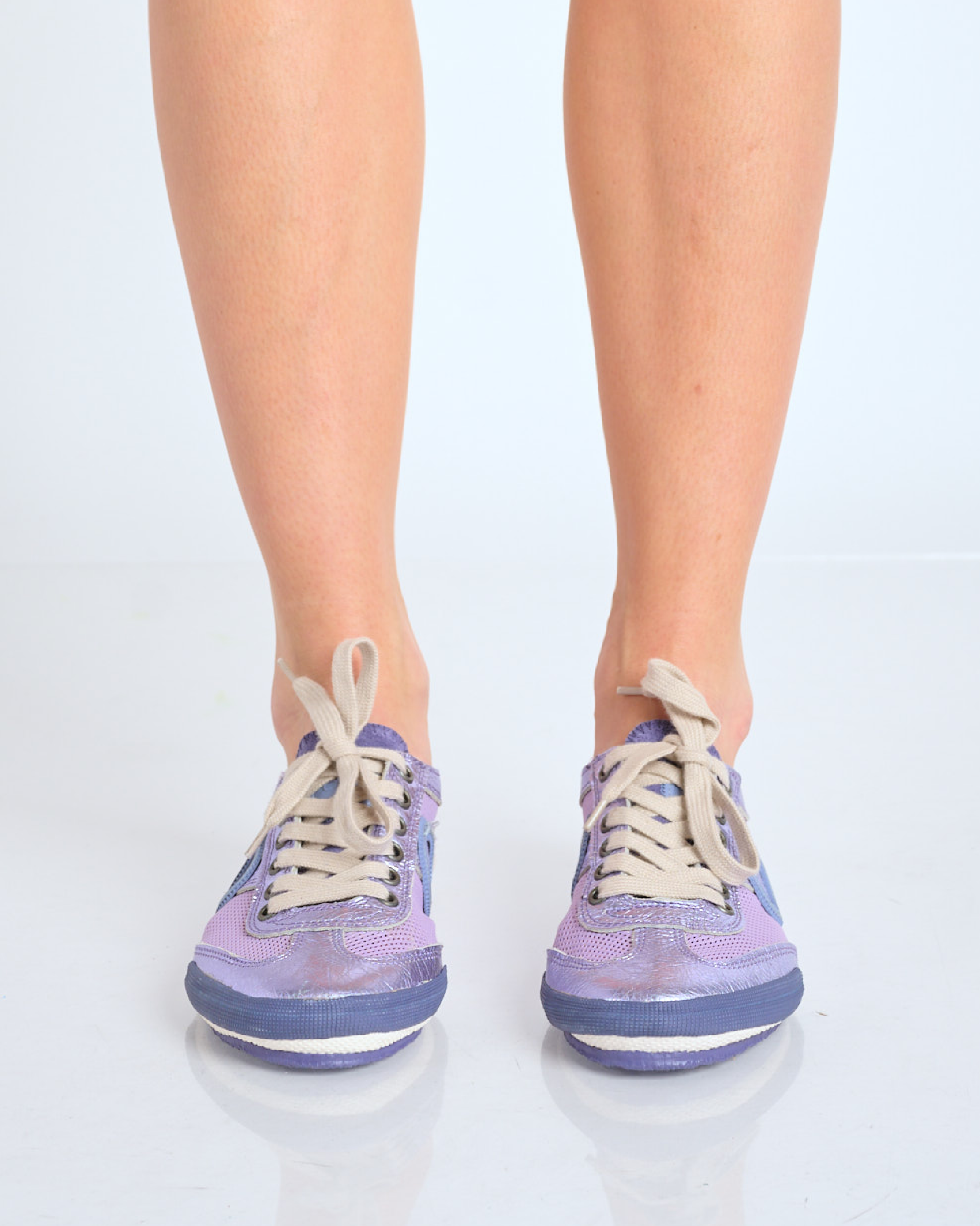 Joaneta Lame-Lilac