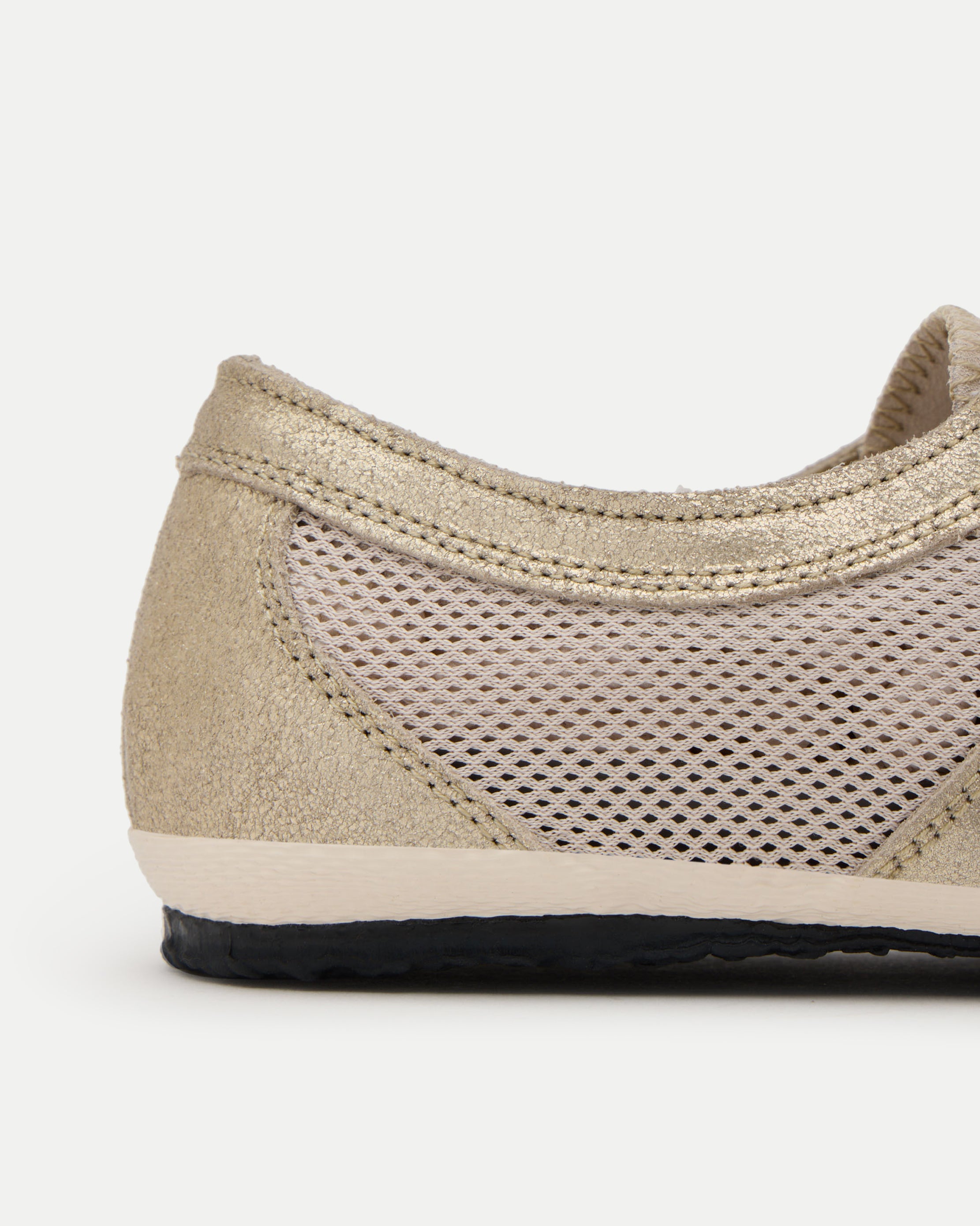 Joaneta Millennium-Platinum