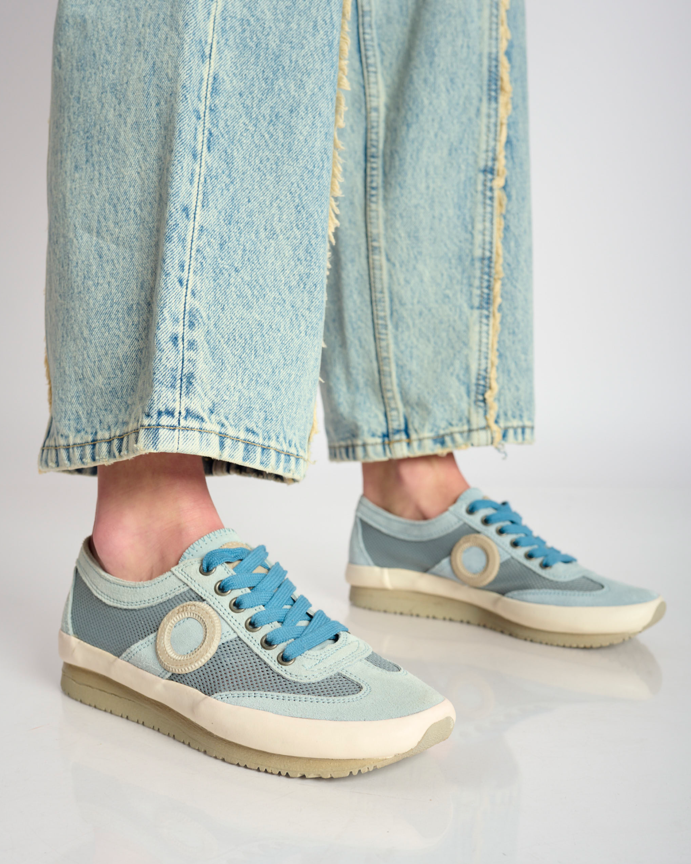 Joaneta plus Net-Light blue