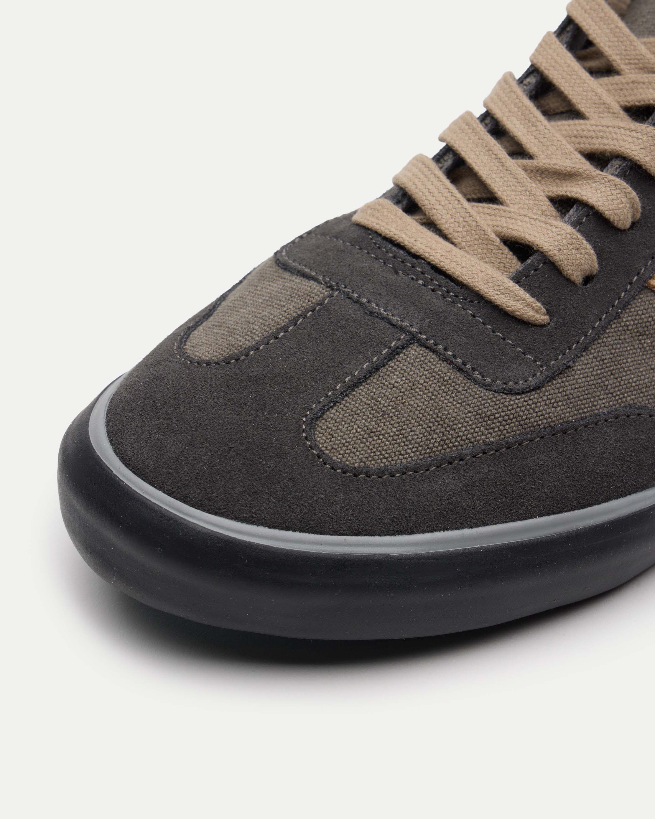 Pol Maltinto-Charcoal