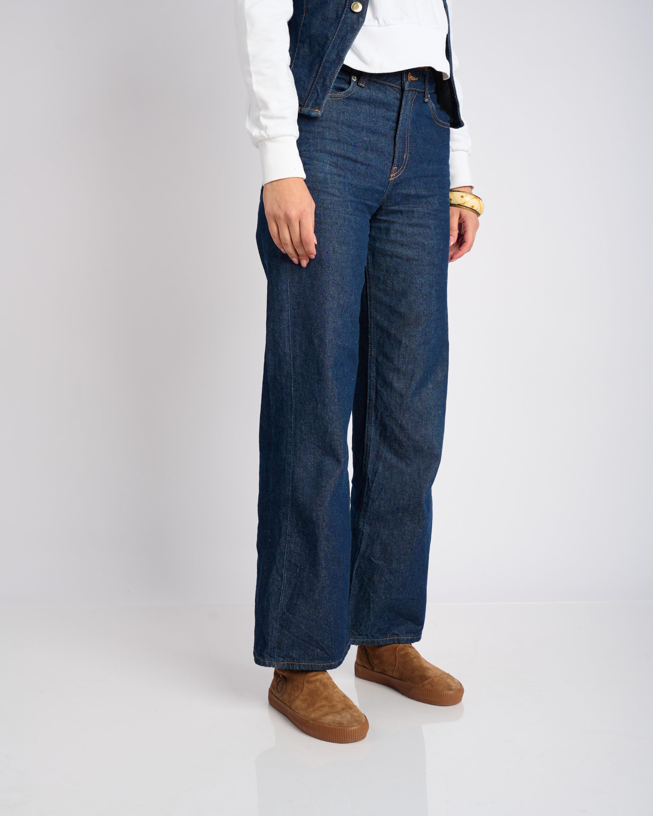 Noelle Suede-Chestnut