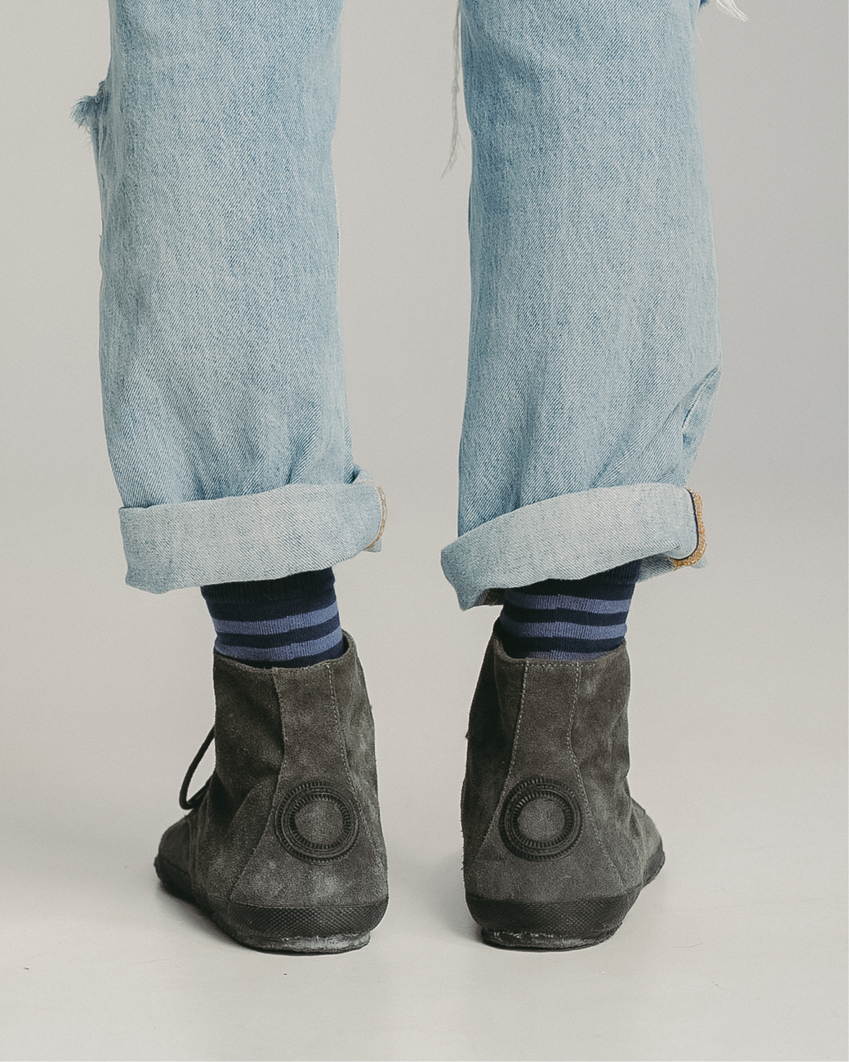 Willy Suede-Charcoal