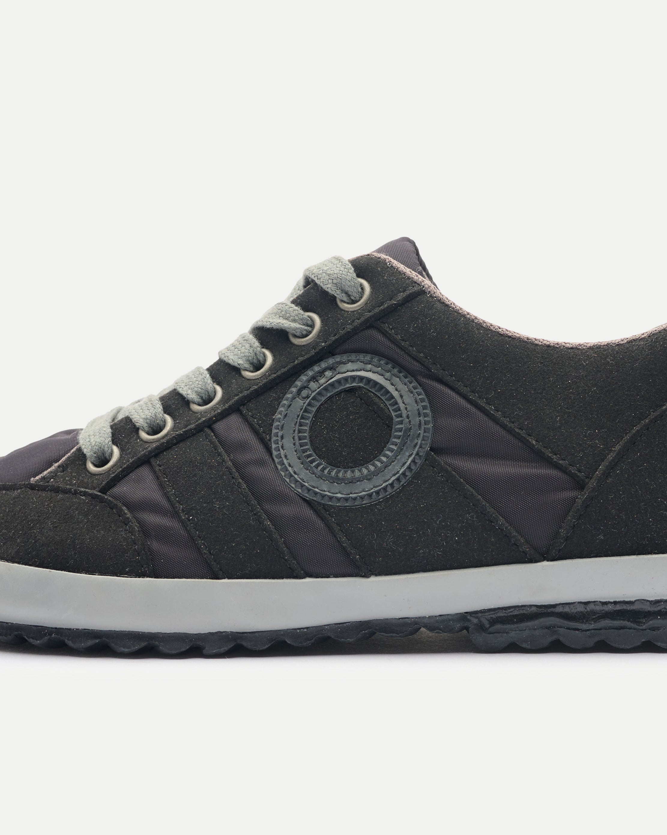 Ido Wolverin vegan-Black