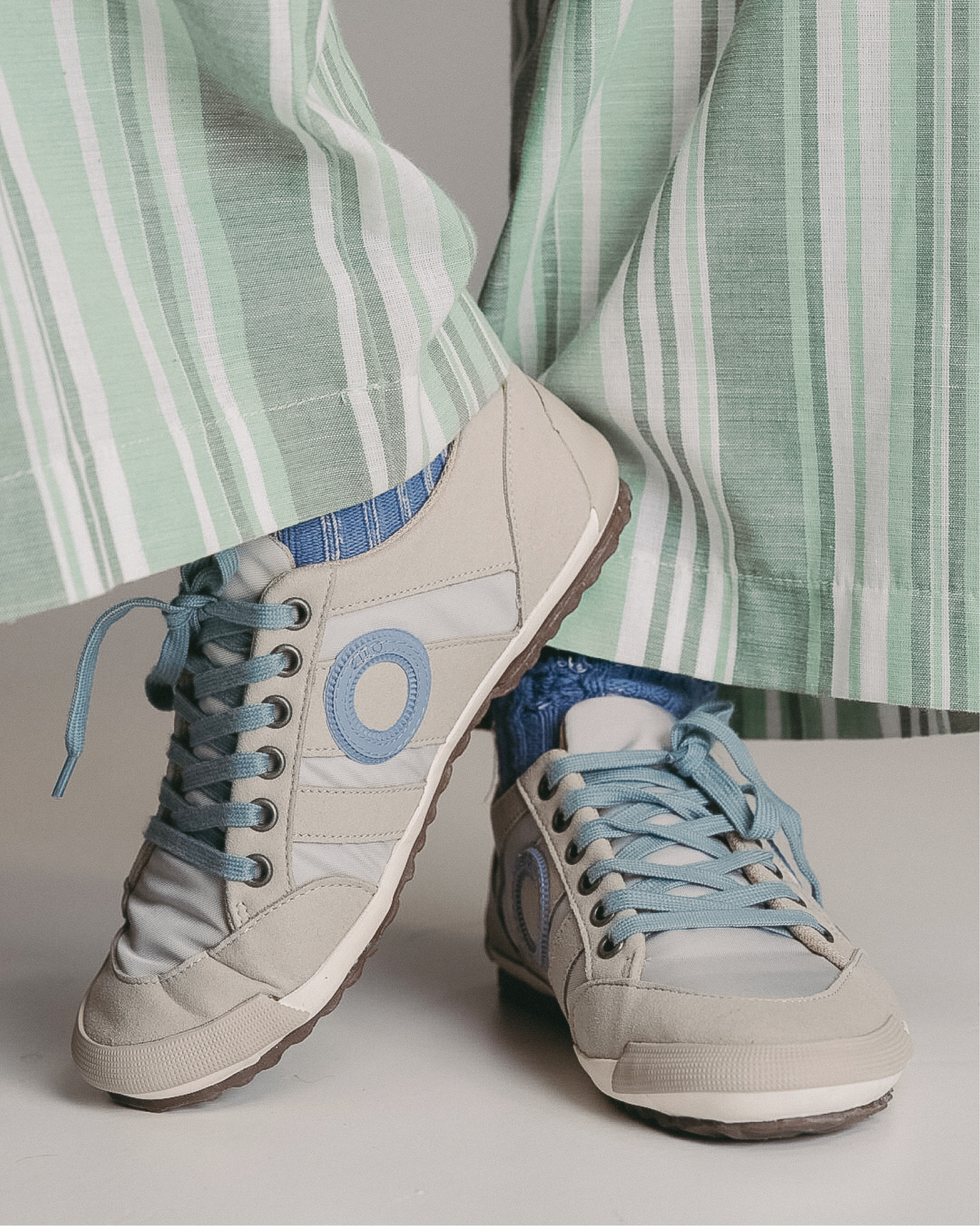 Ido Wolverin Vegan-Light Grey