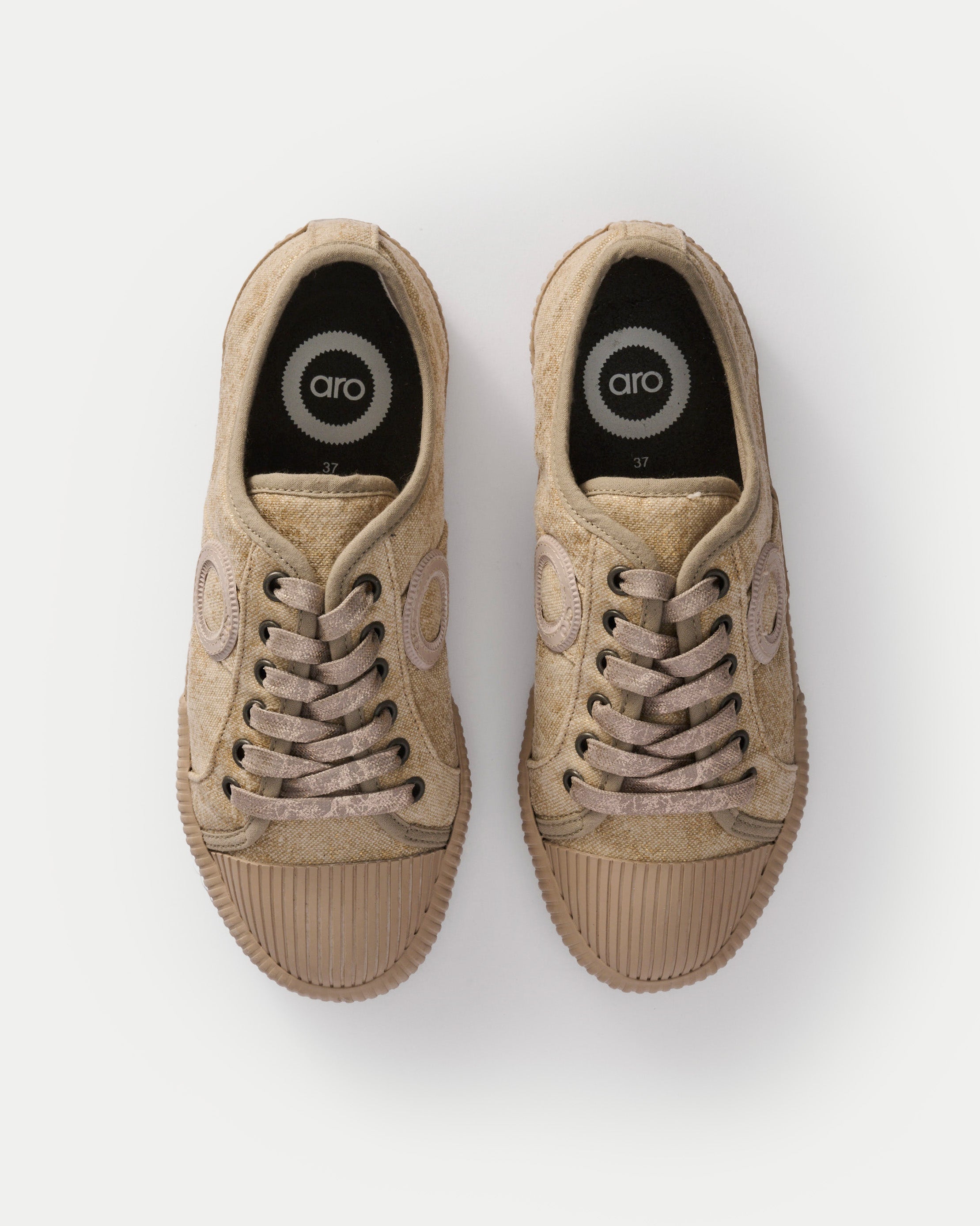 Charlie Munia-Beige