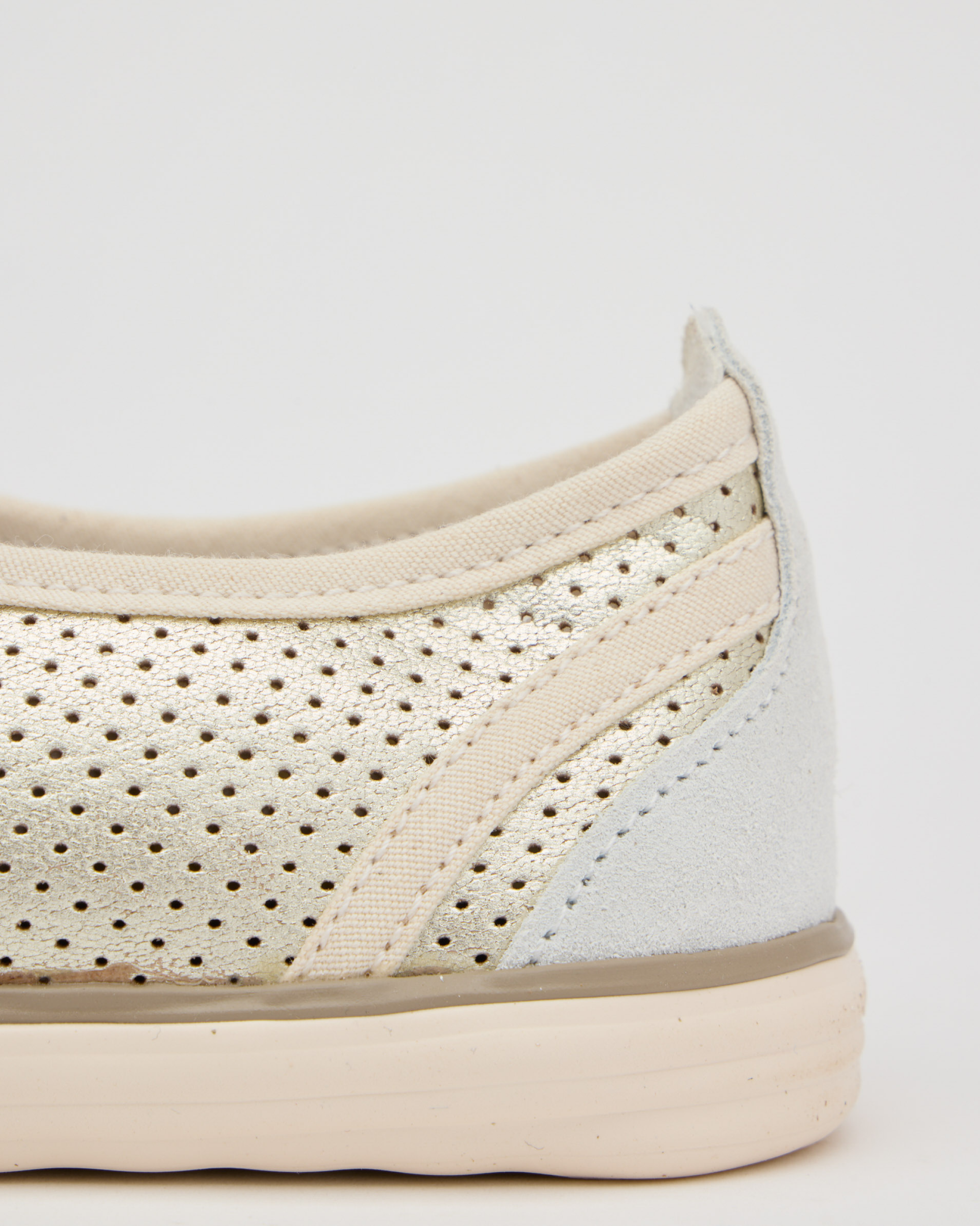 Picada Metal slip-on-Platinum