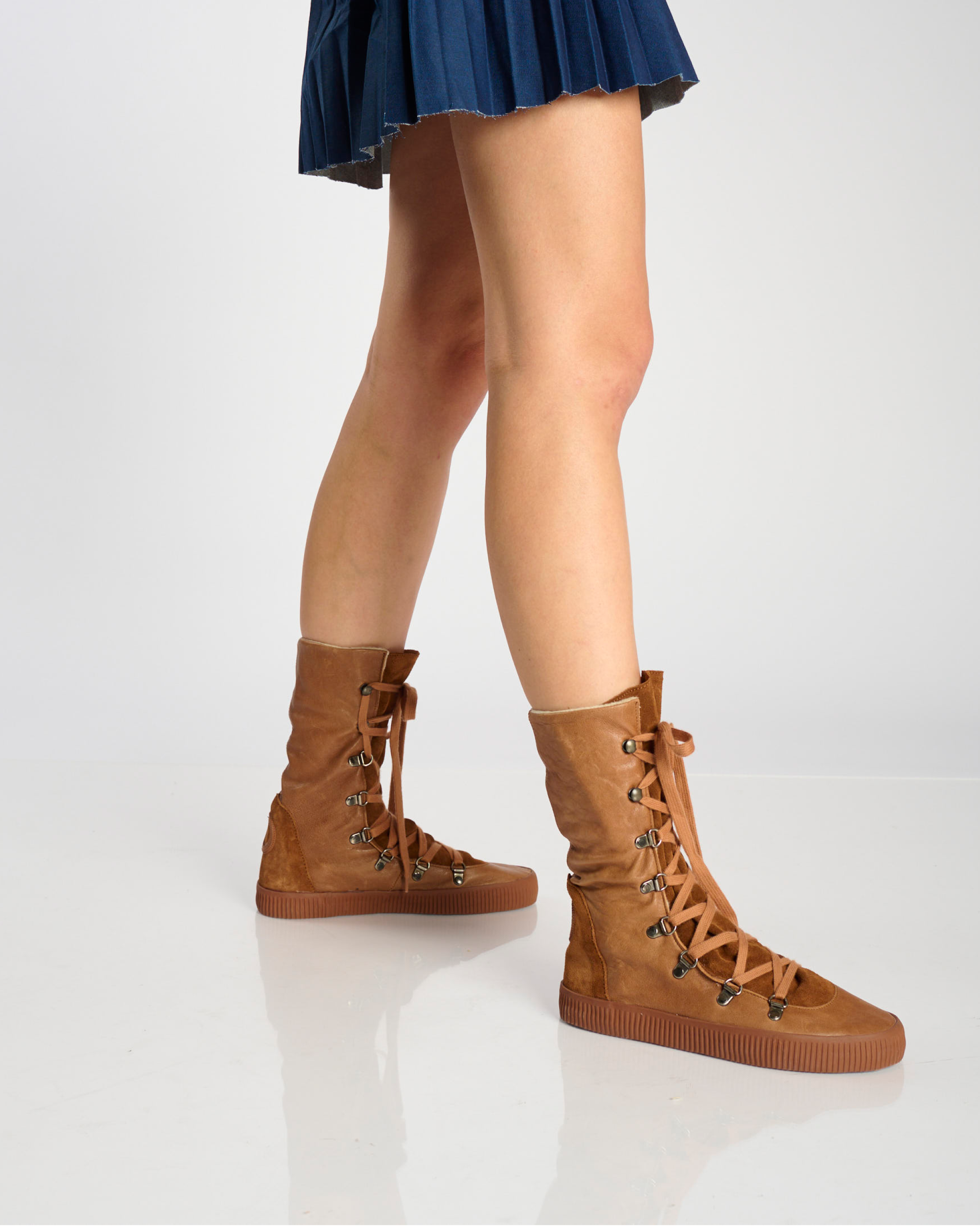 Noelle H Old Iron-Cognac