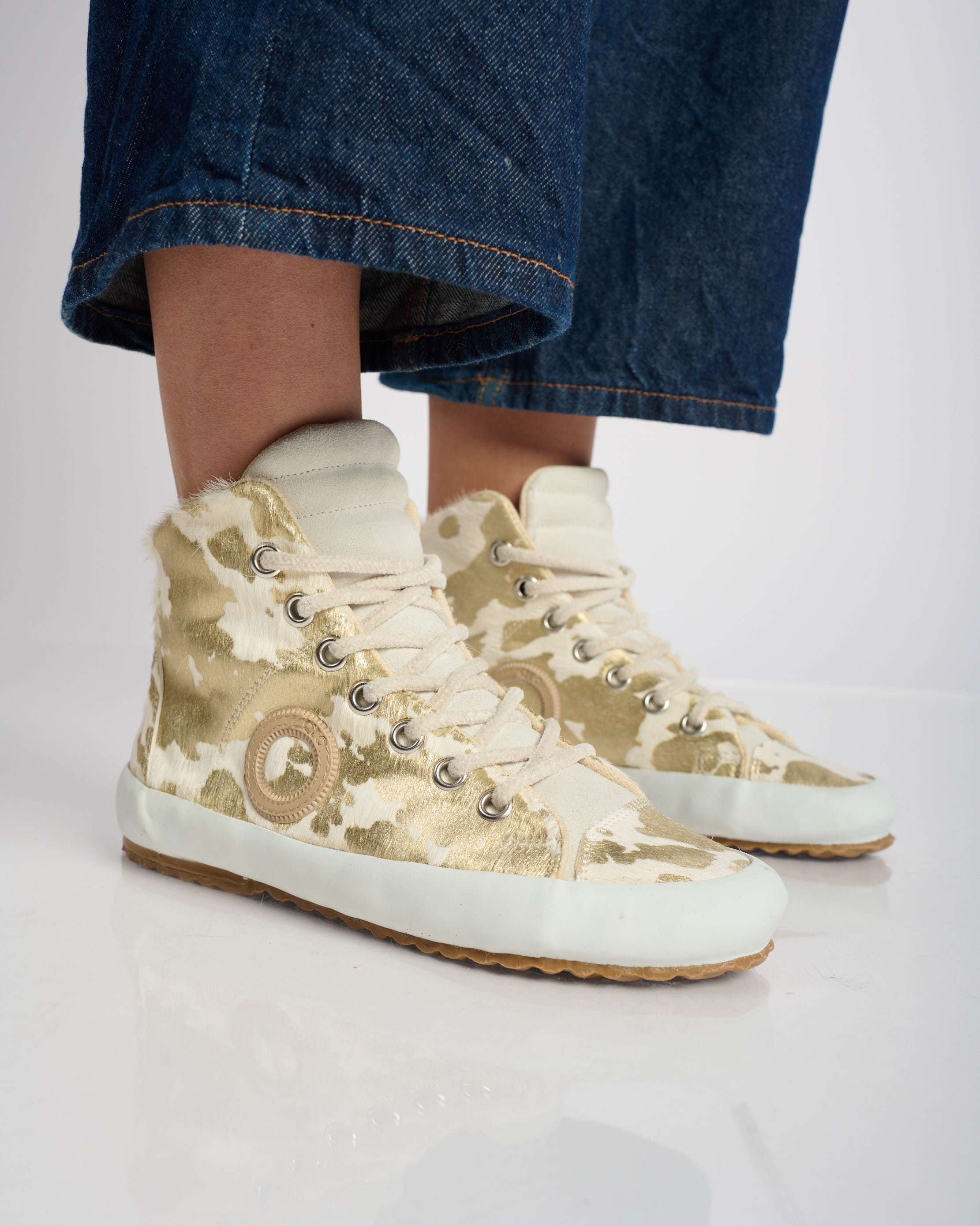 Wen Pony-White