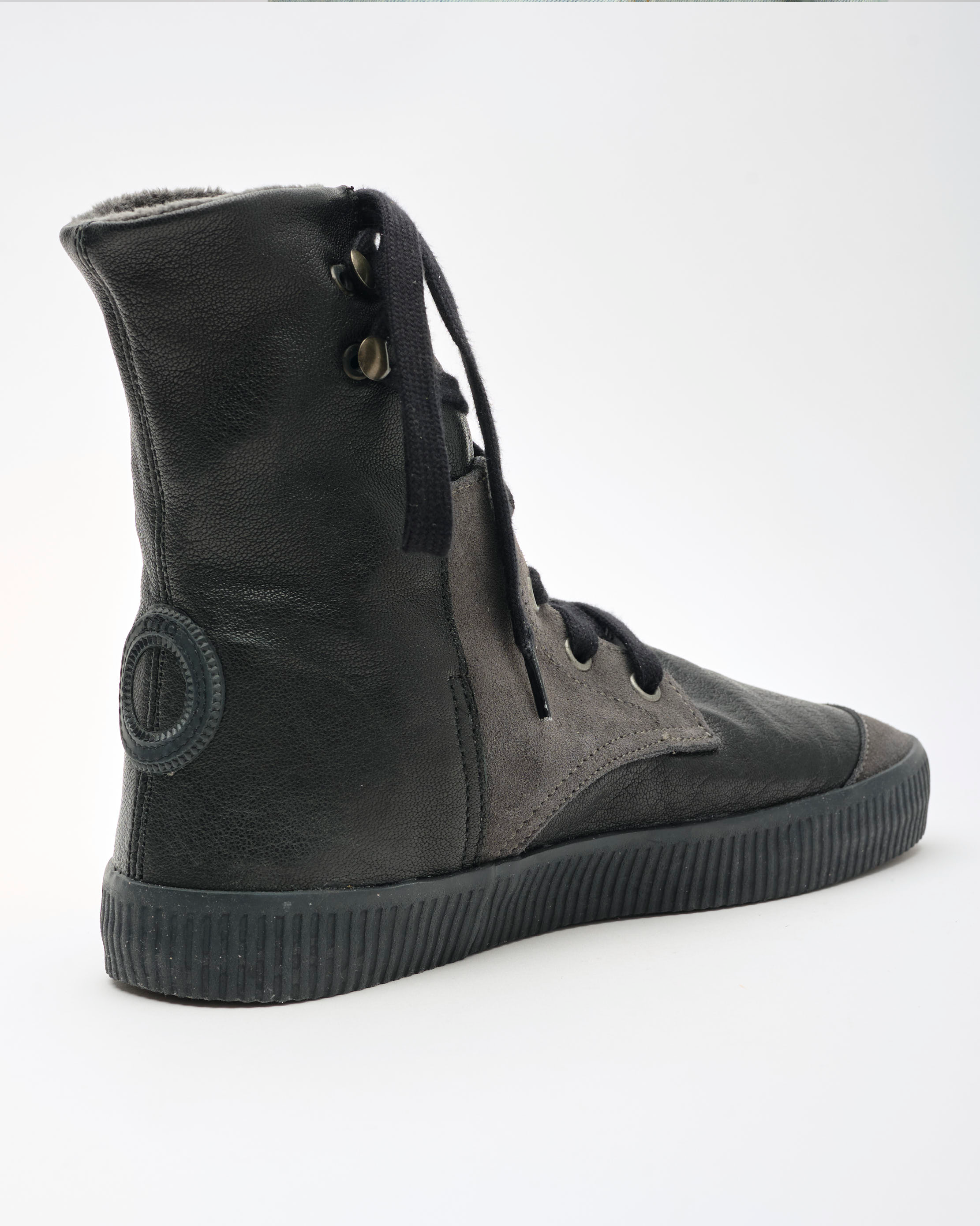 Noelle Old iron-Black