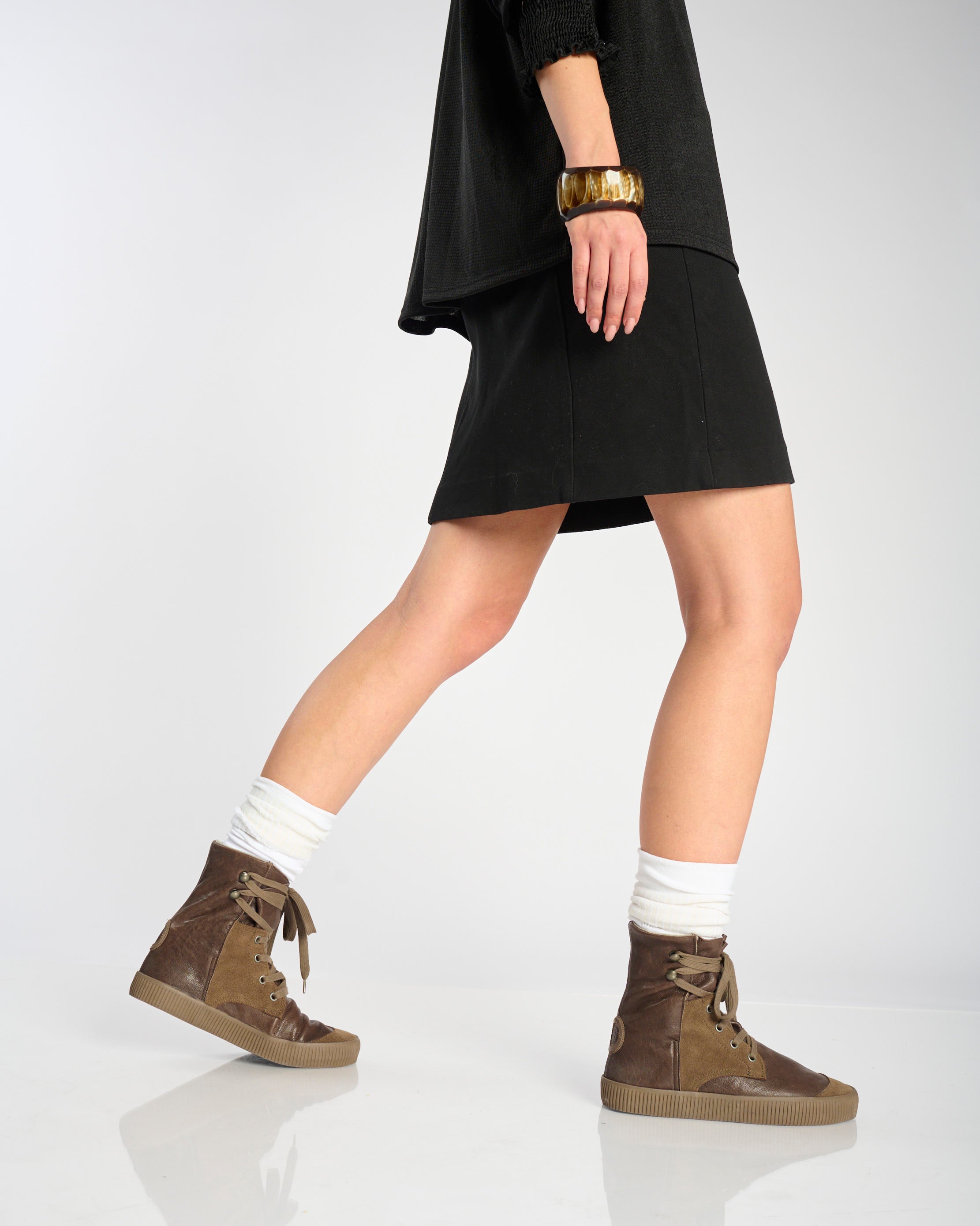 Noelle Old iron-Dark brown