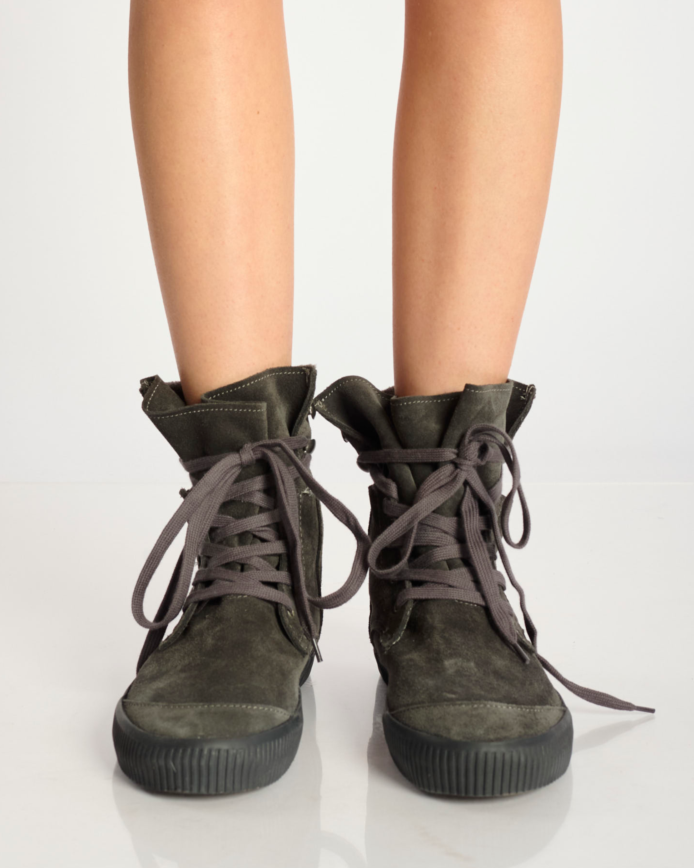 Noelle A Suede-Charcoal