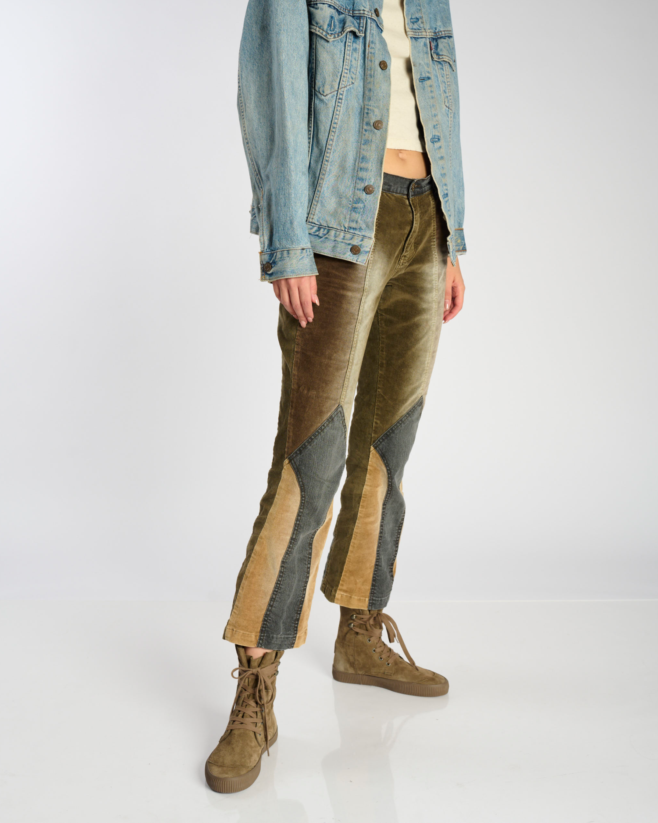 Noelle A Suede-Taupe