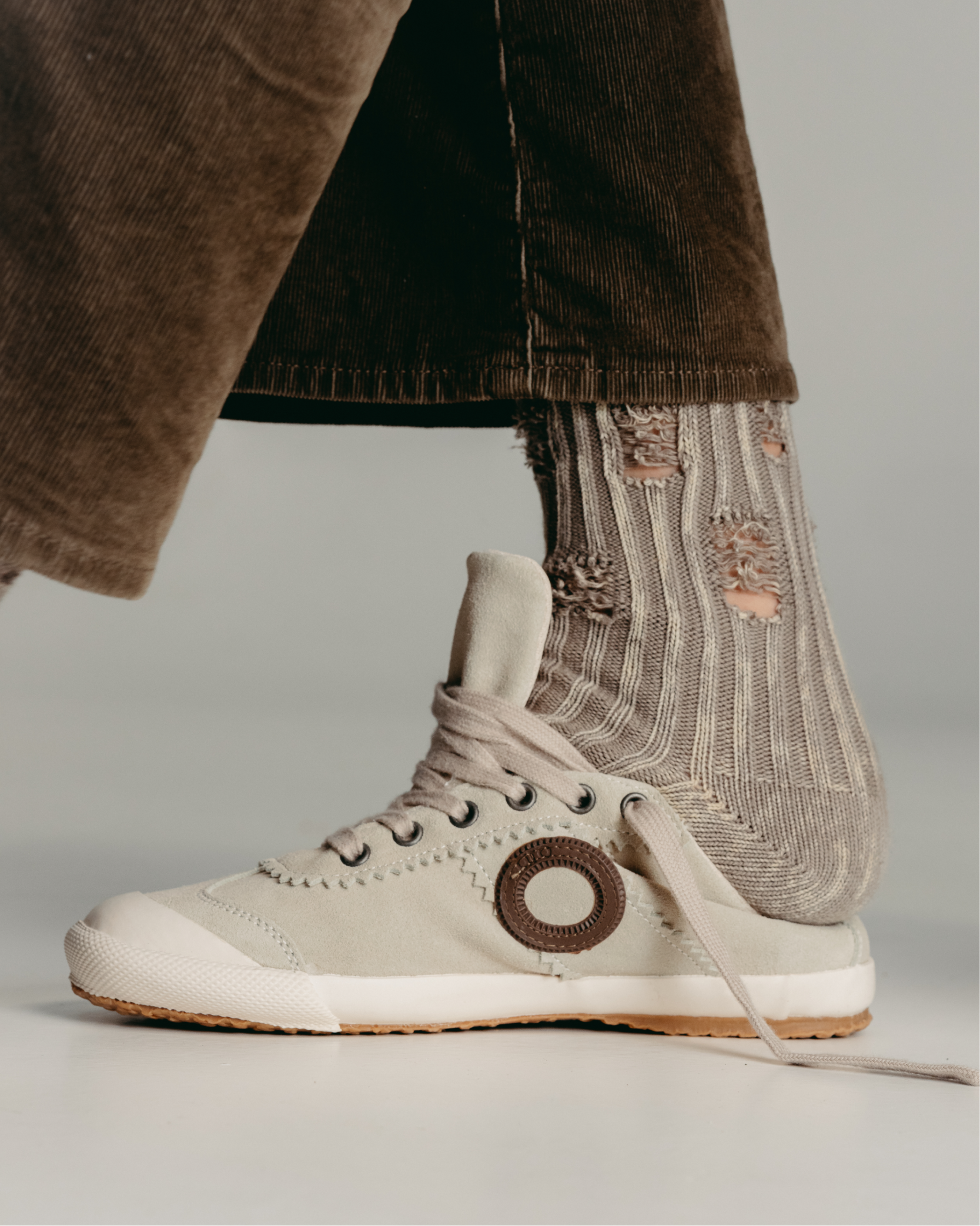 Ray H Suede-Cream