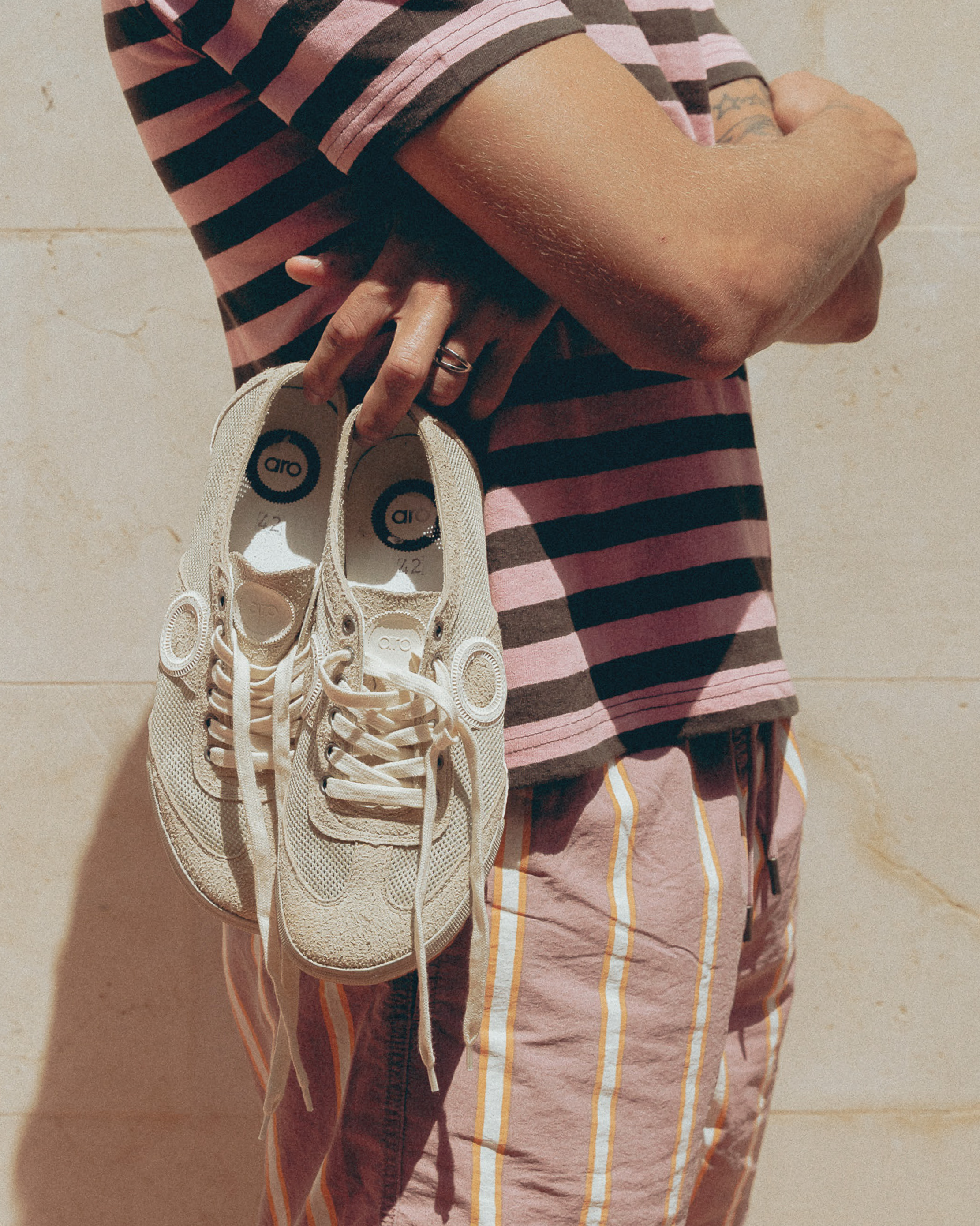 Joaneta Barefoot Krust-Hazelnut