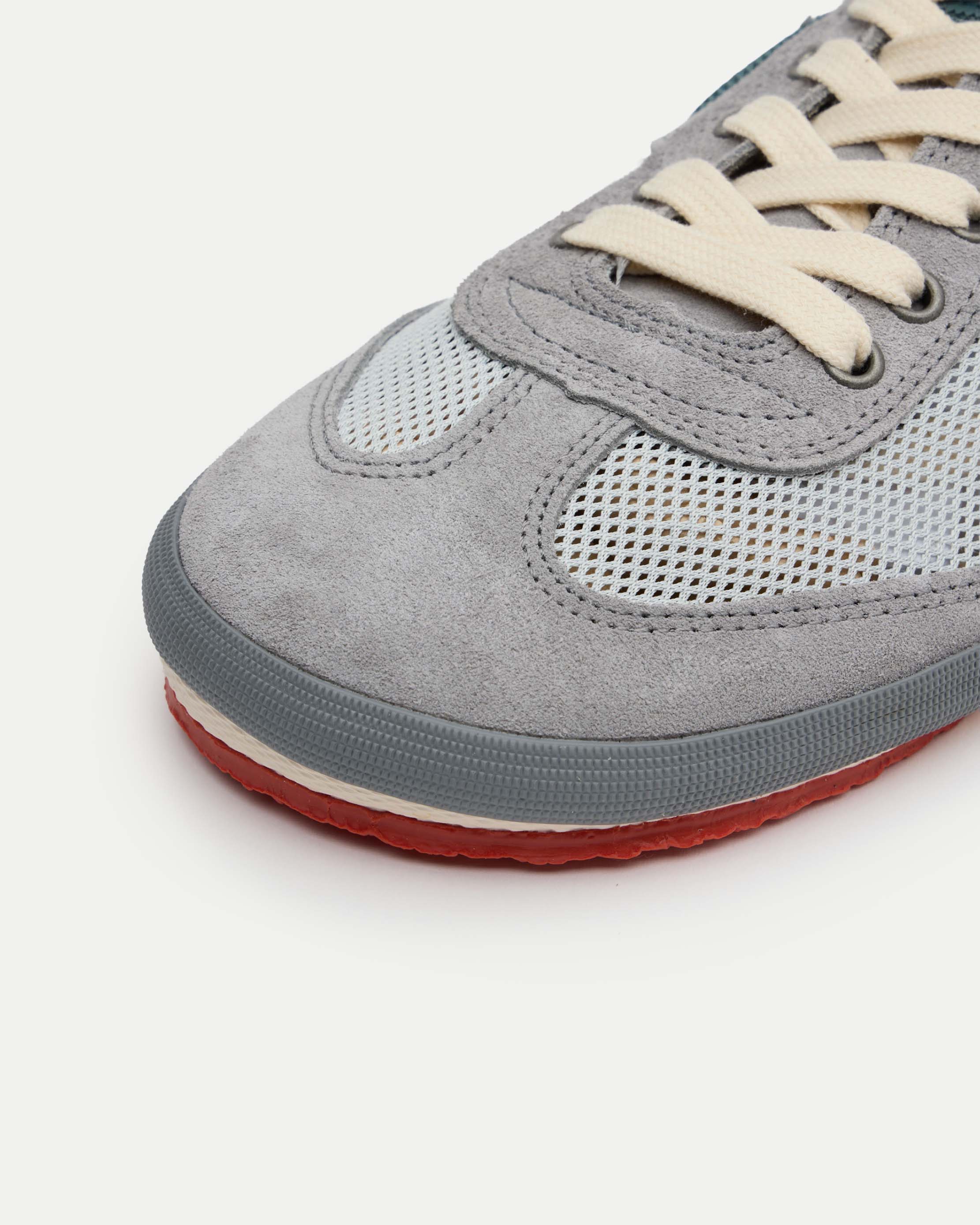 Joaneta Barefoot Net-Iron