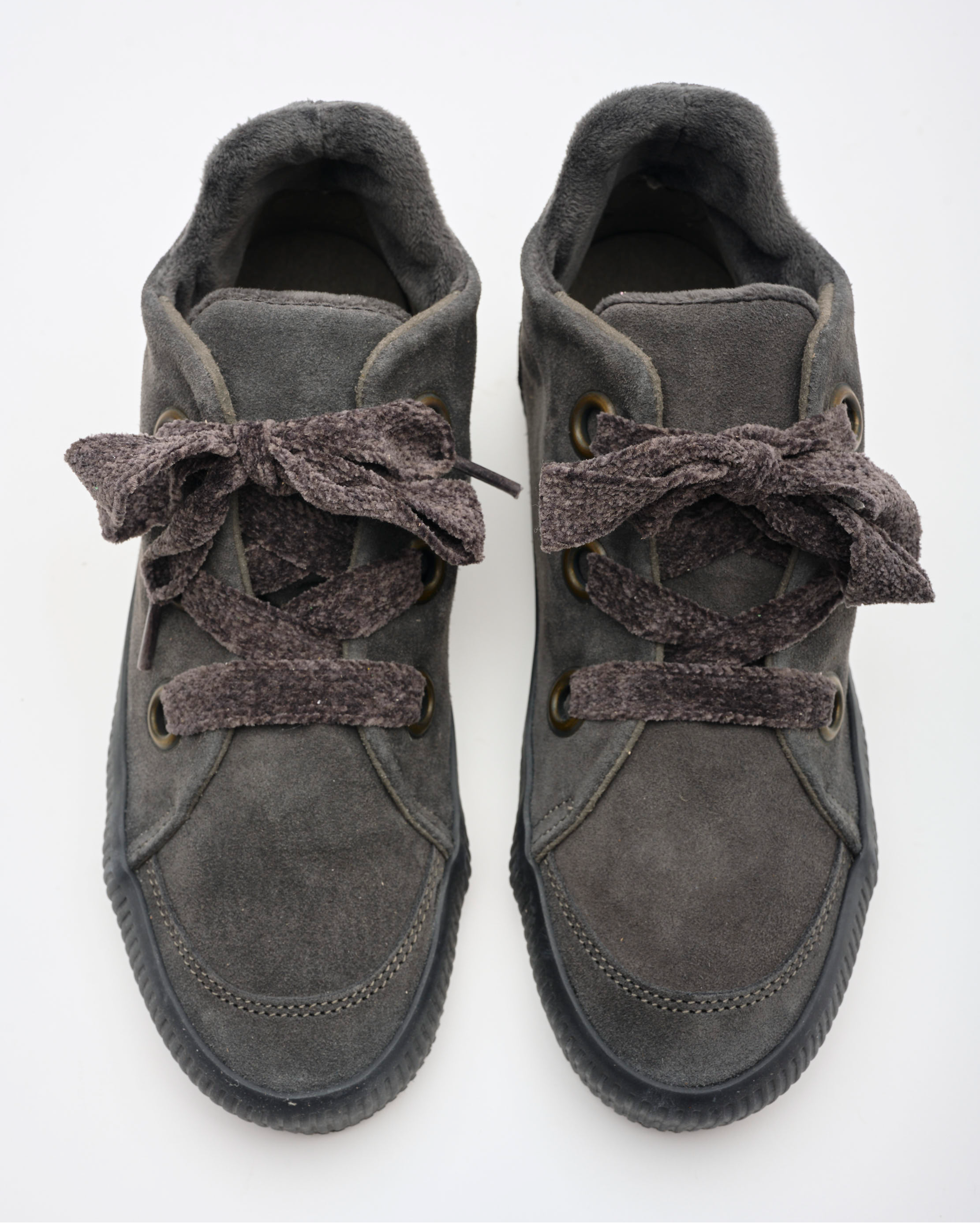 Noelle L Suede-Charcoal