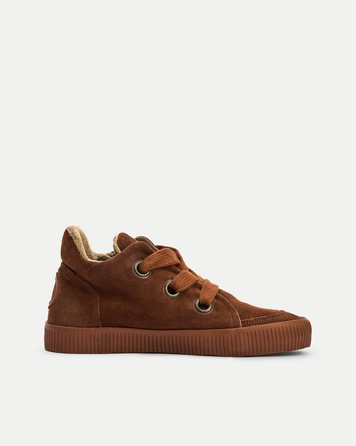 Noelle L Suede-Chestnut
