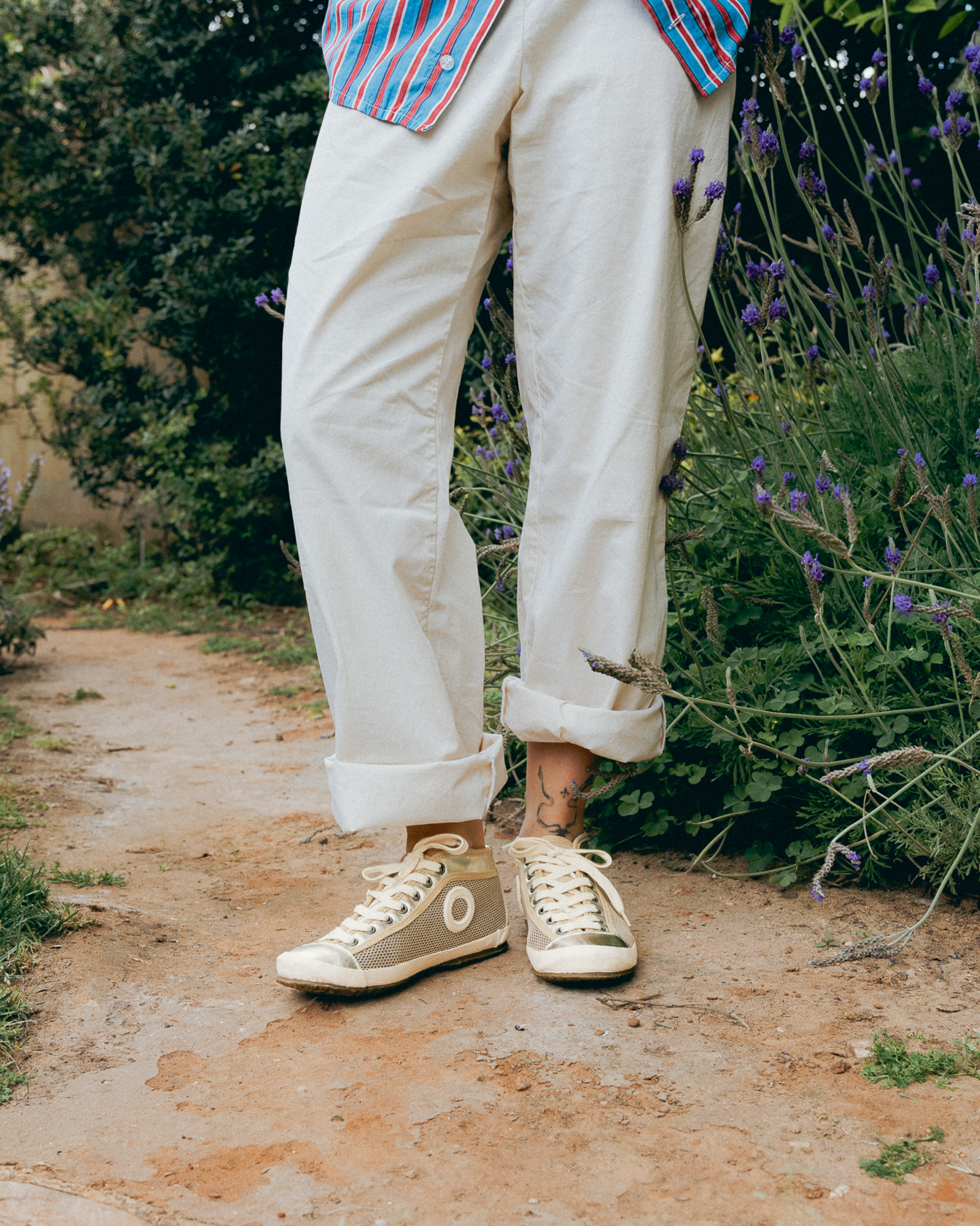 Holly H Scorpione metal-Platinum