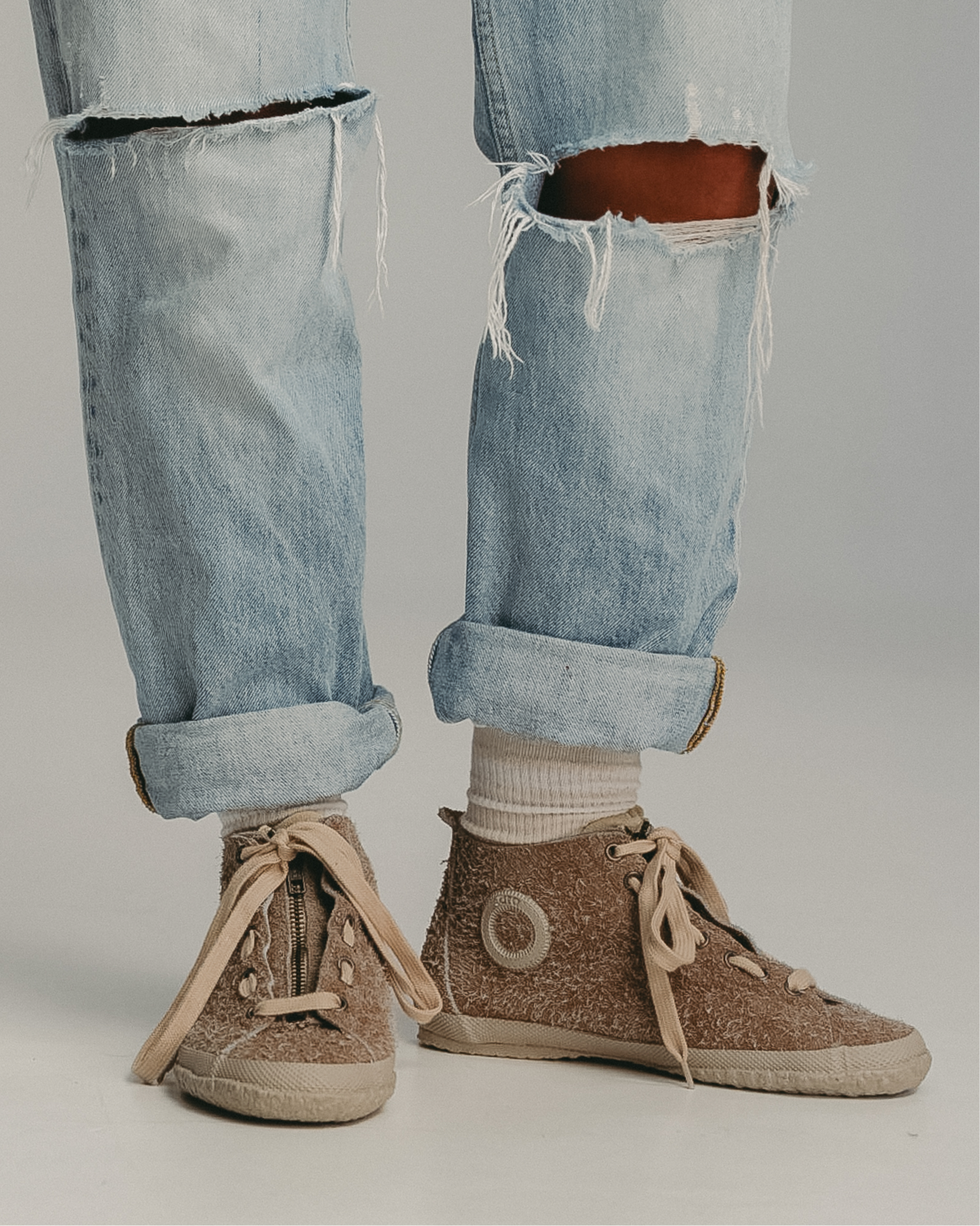 Willy A Loden-Beige