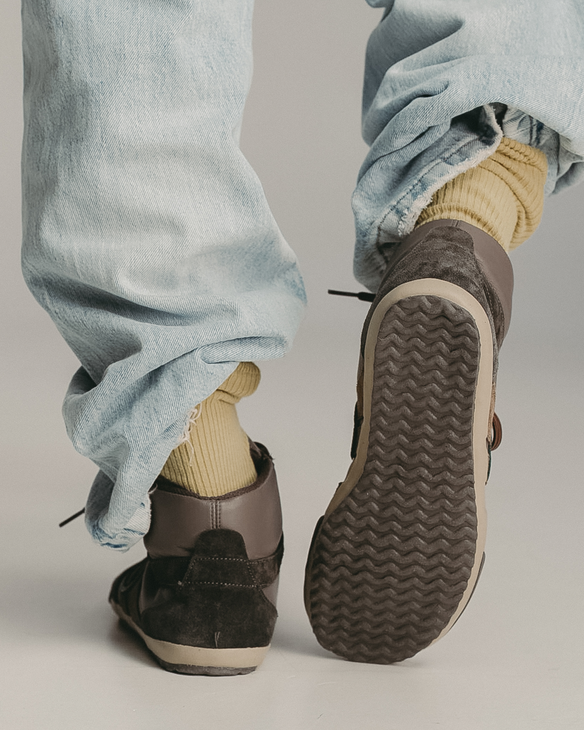 Ido H Barefoot Wash-Dark