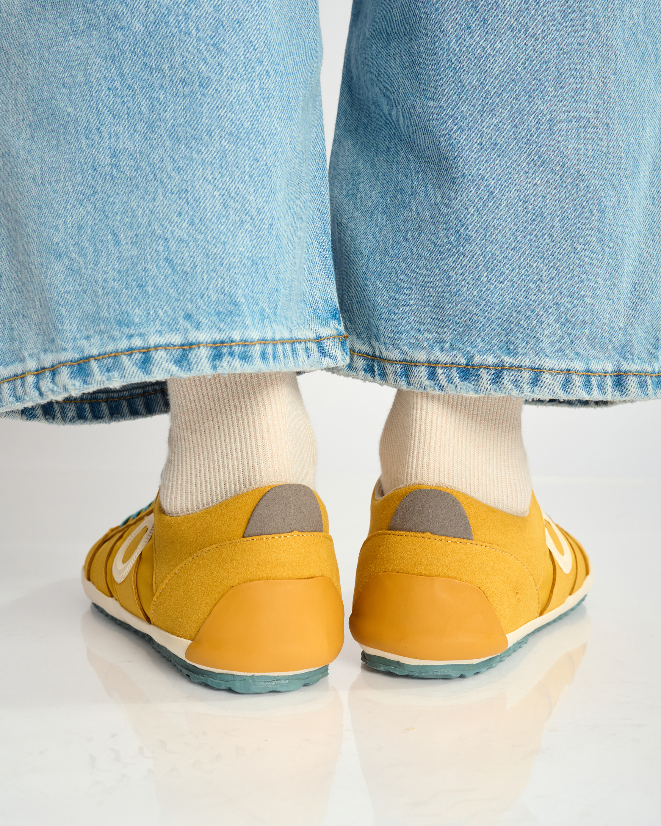 Ido Wolverin vegan-Saffron